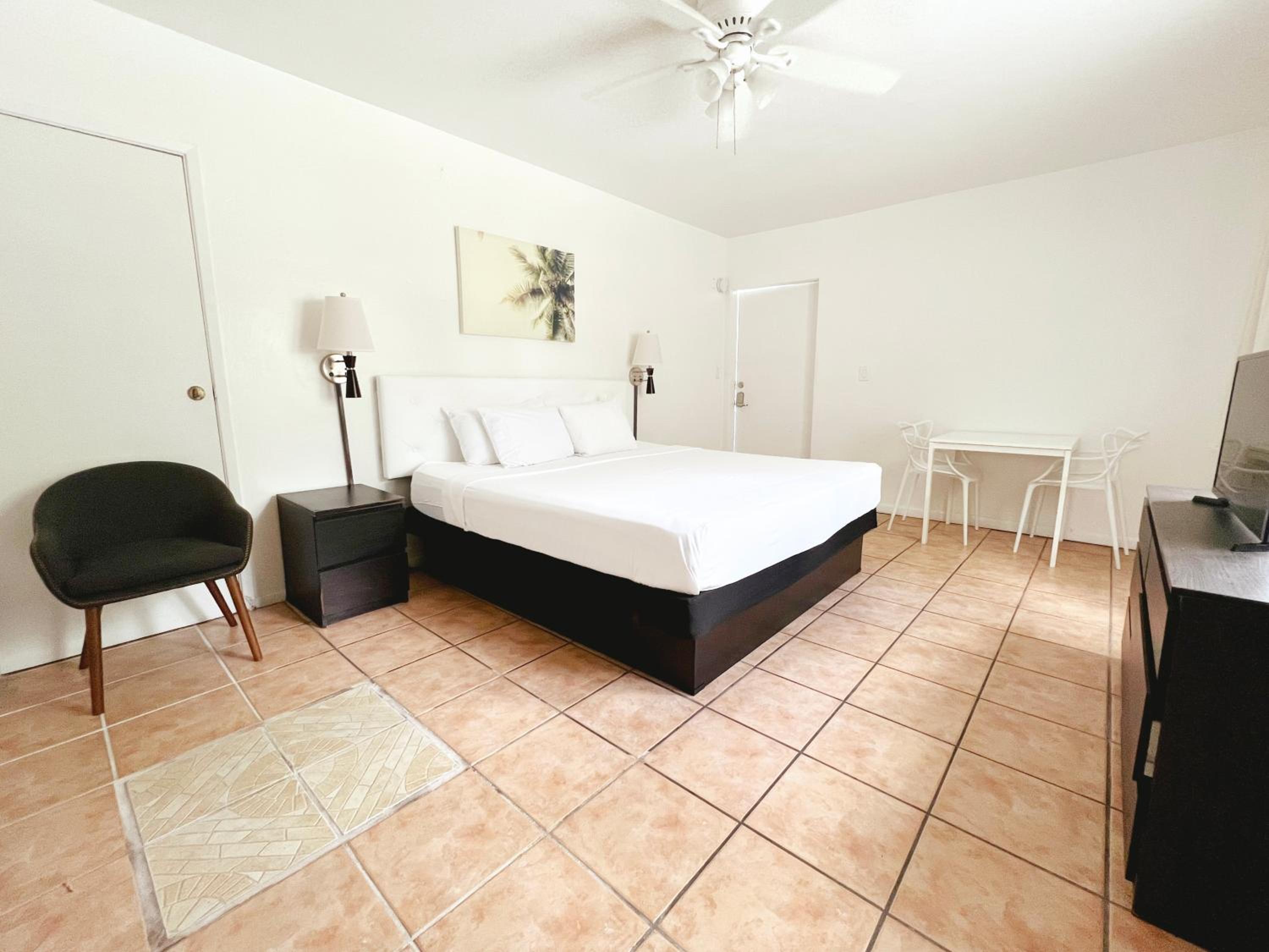 Estudio con cama King - Accesible