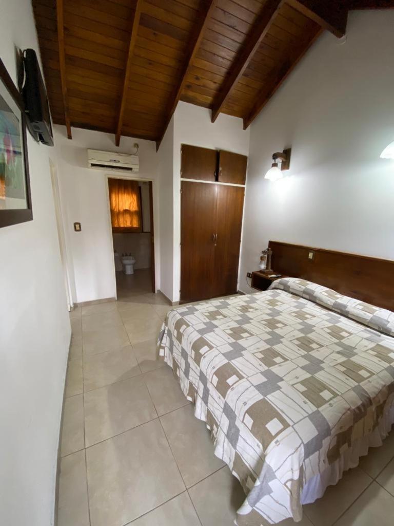 Bungalow (4 Adults) photo 3