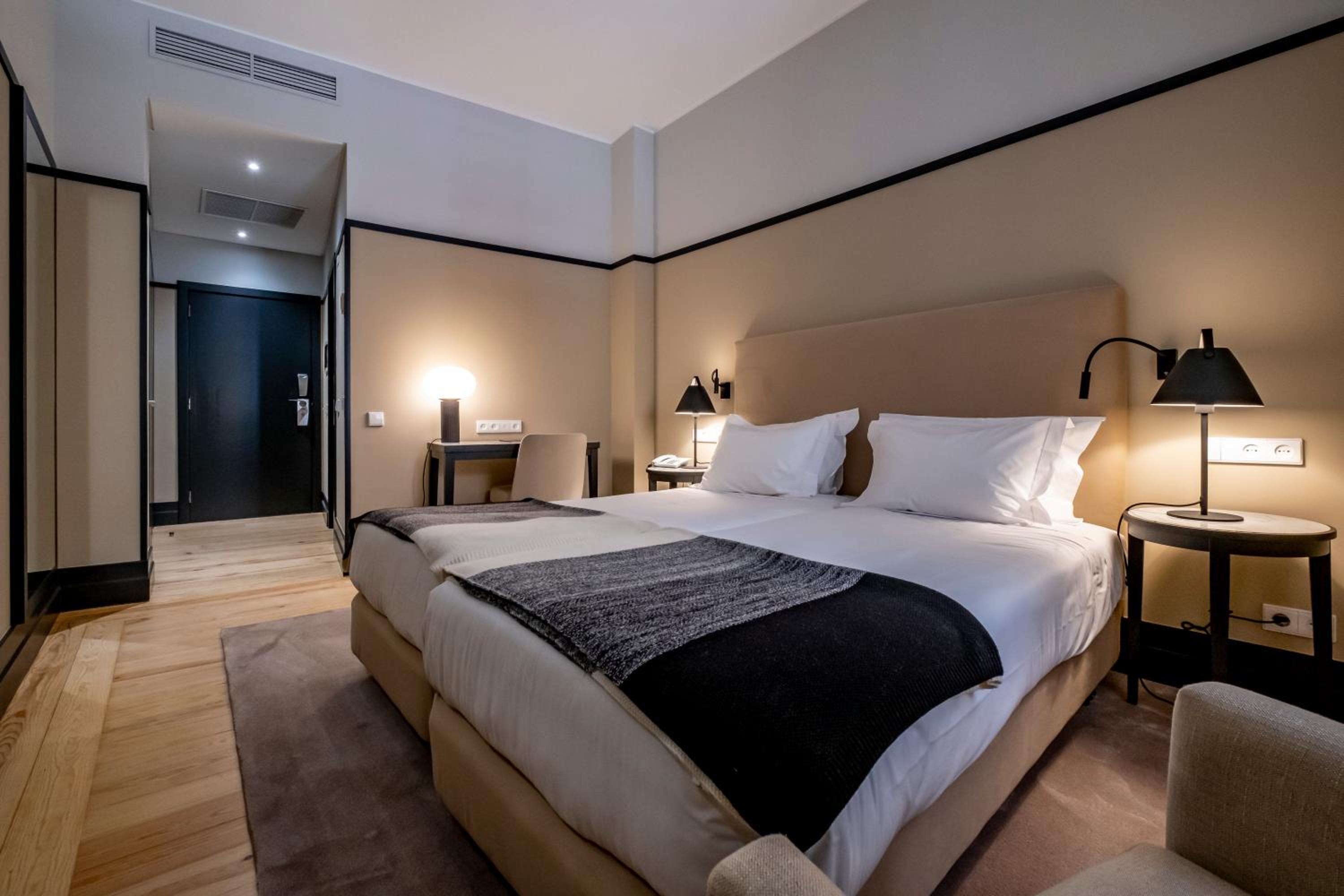 Classic Double or Twin Room - Photo 1