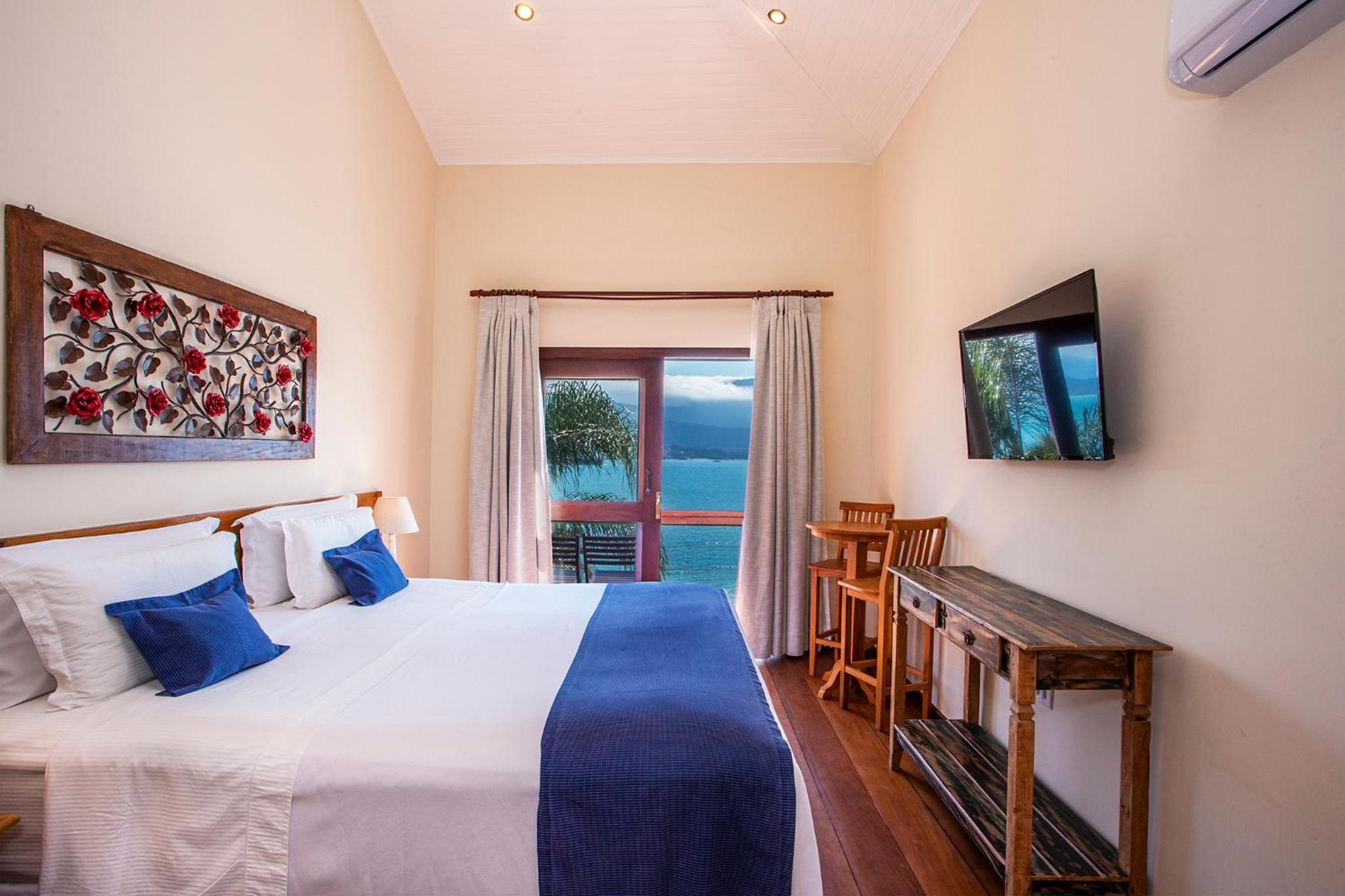 Deluxe Double Room with Sea View photo 1