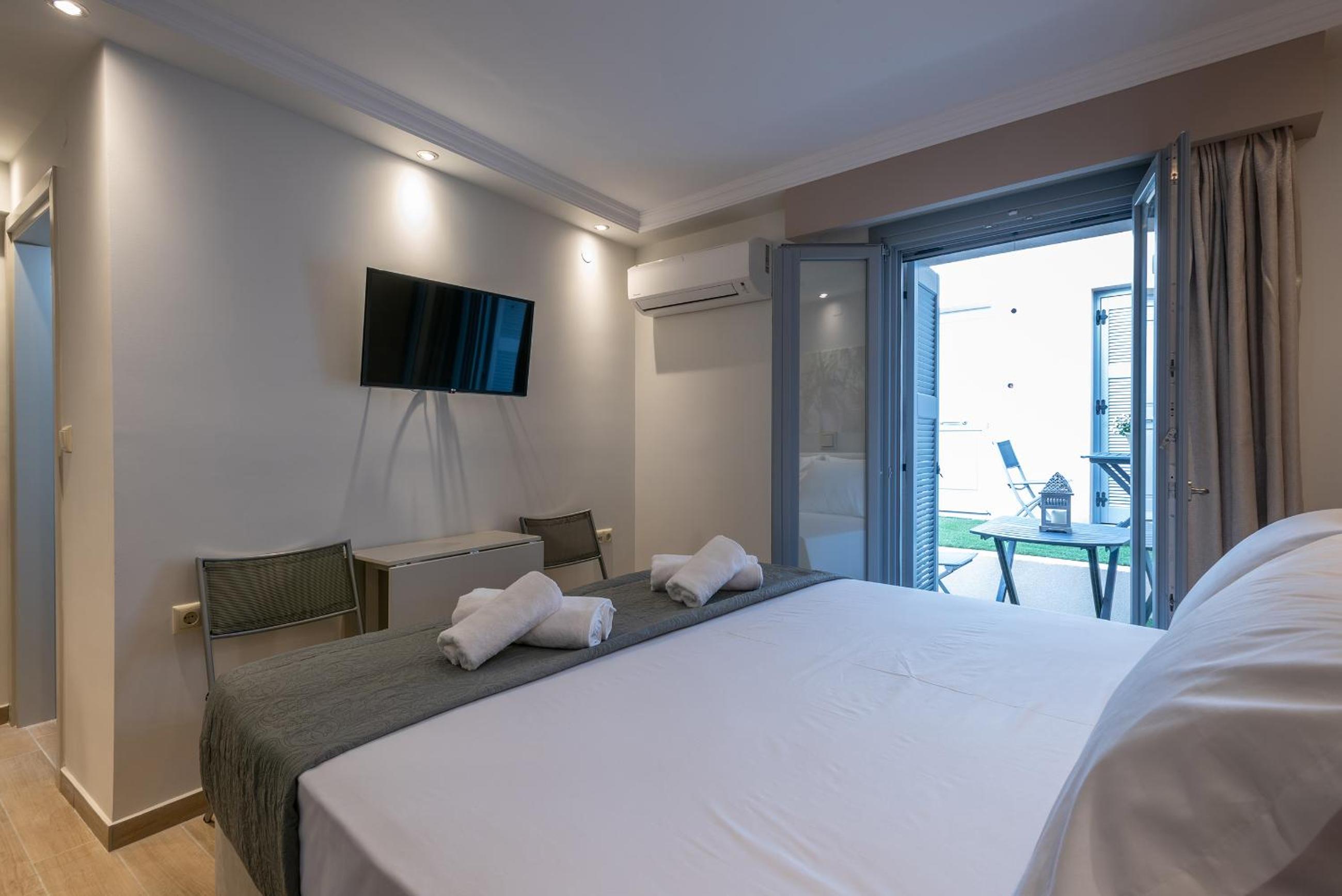 Double Room photo 2