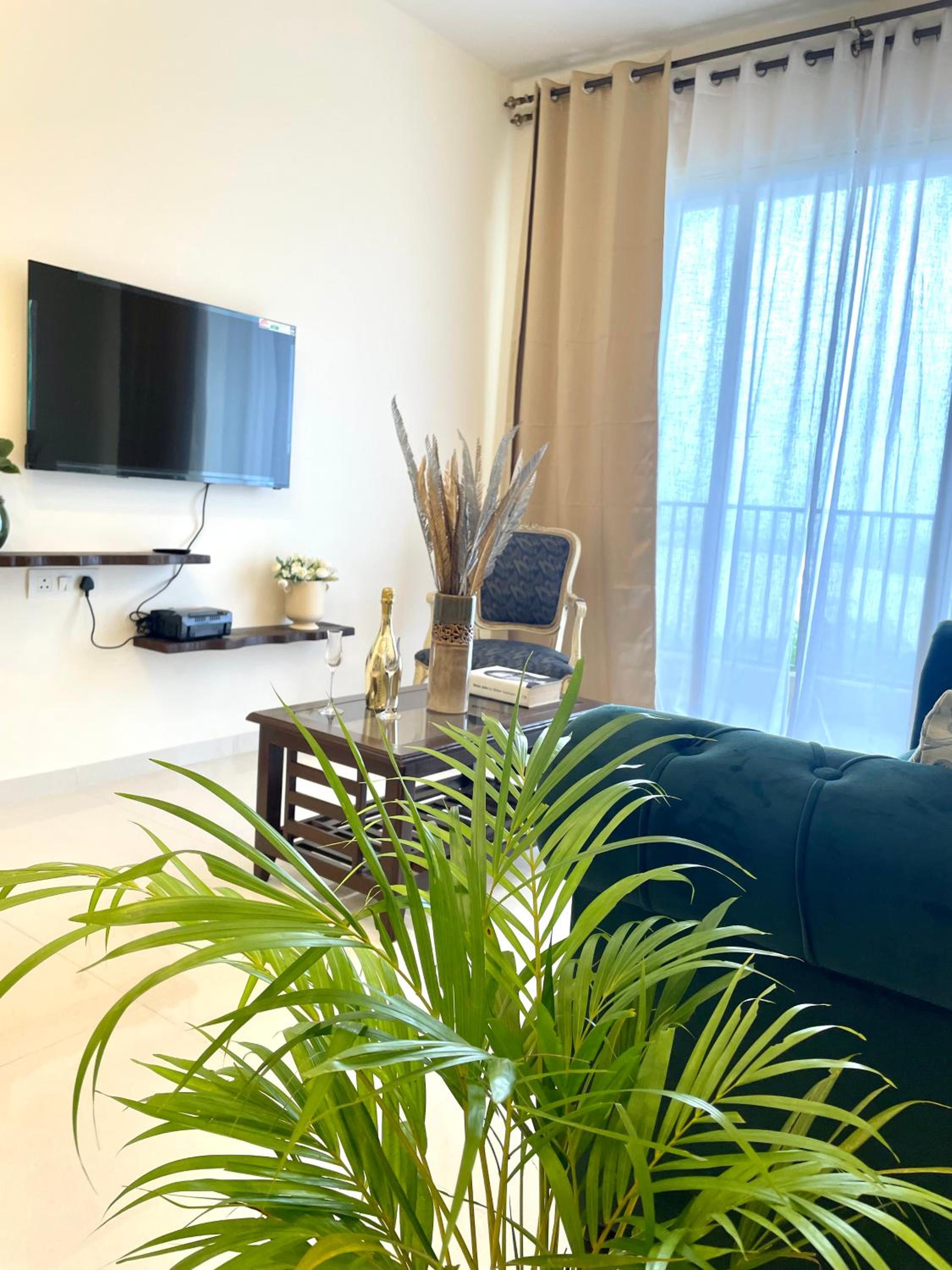 Apartment with Sea View - Photo 4