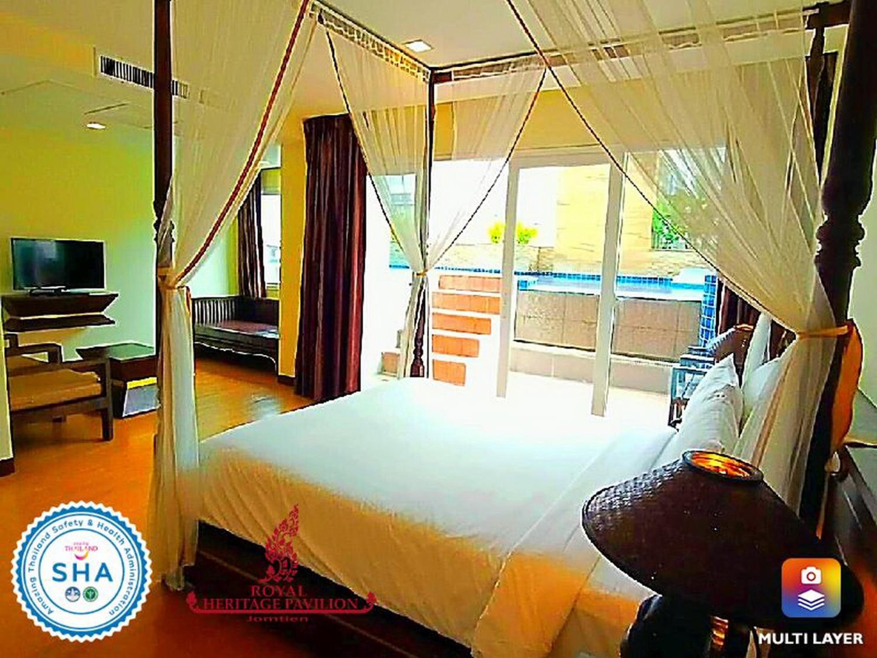 Luxury Suite with Pool Access  - Photo 12