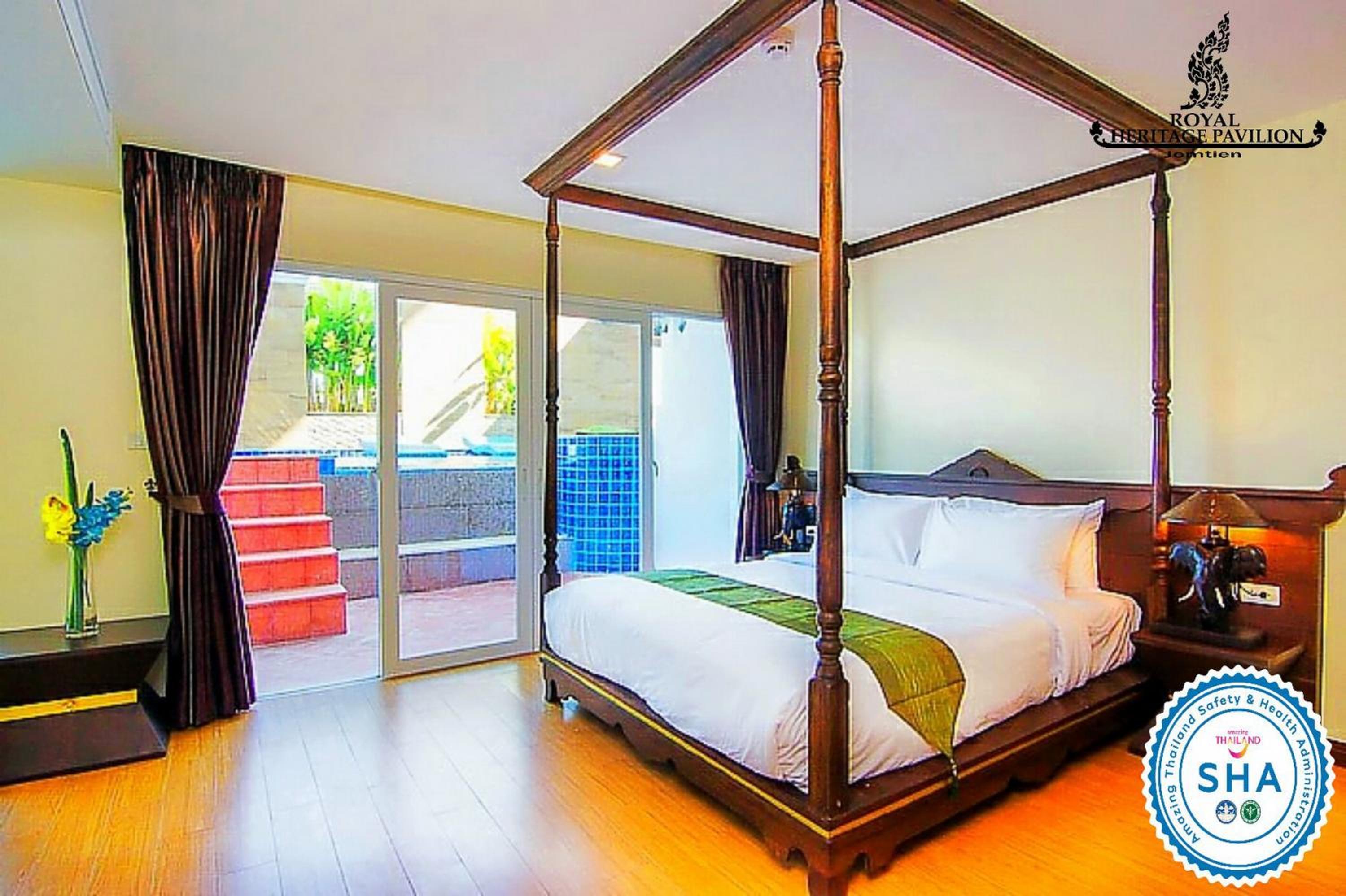 Luxury Suite with Pool Access  - Photo 1