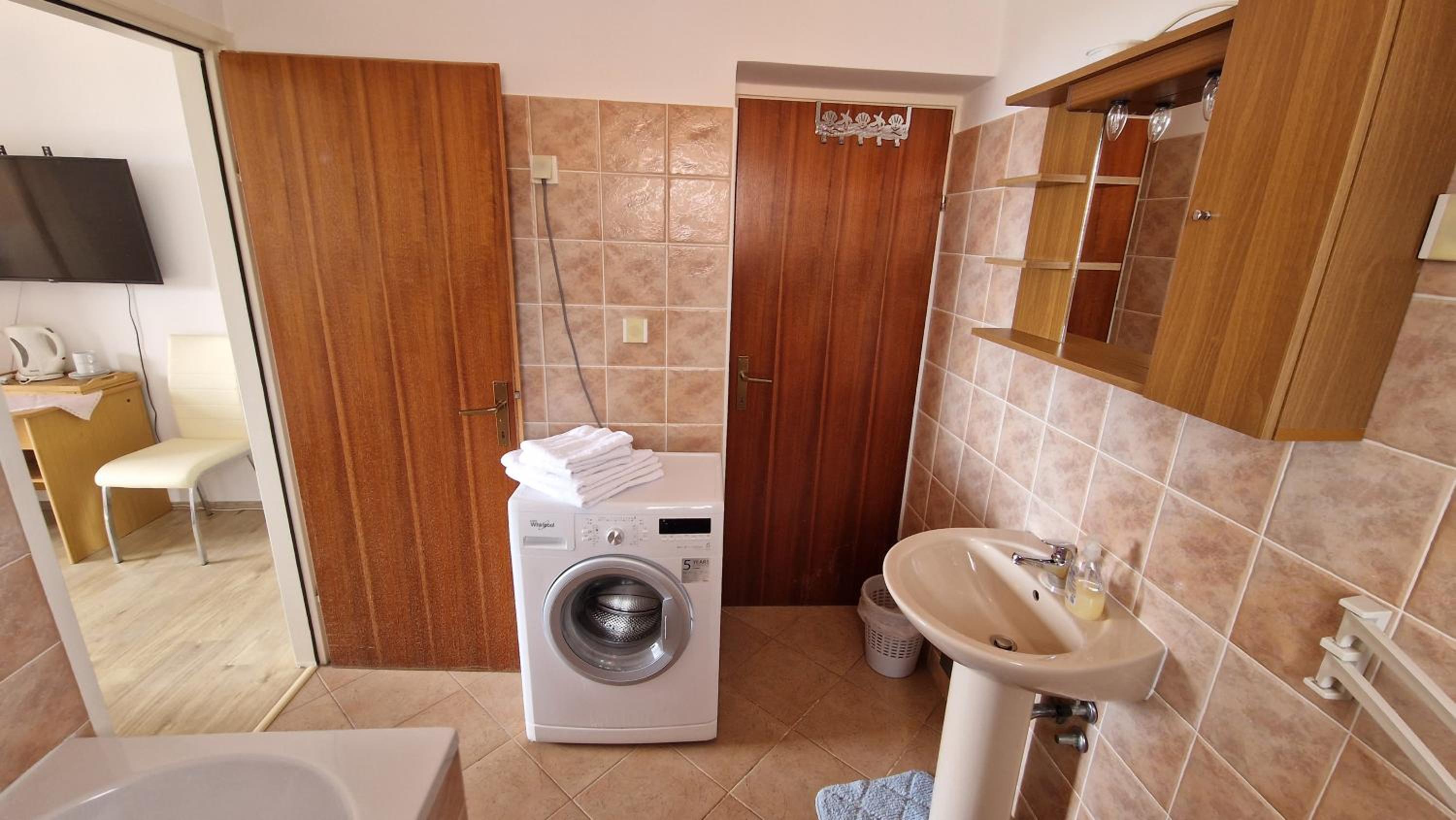 Double Room with Balcony photo 2