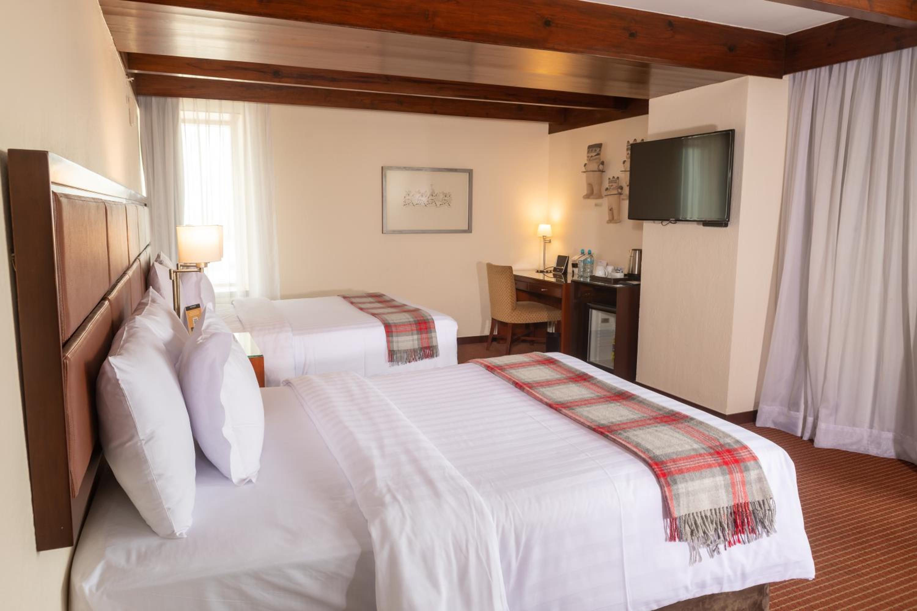 Superior Twin Room - Photo 2