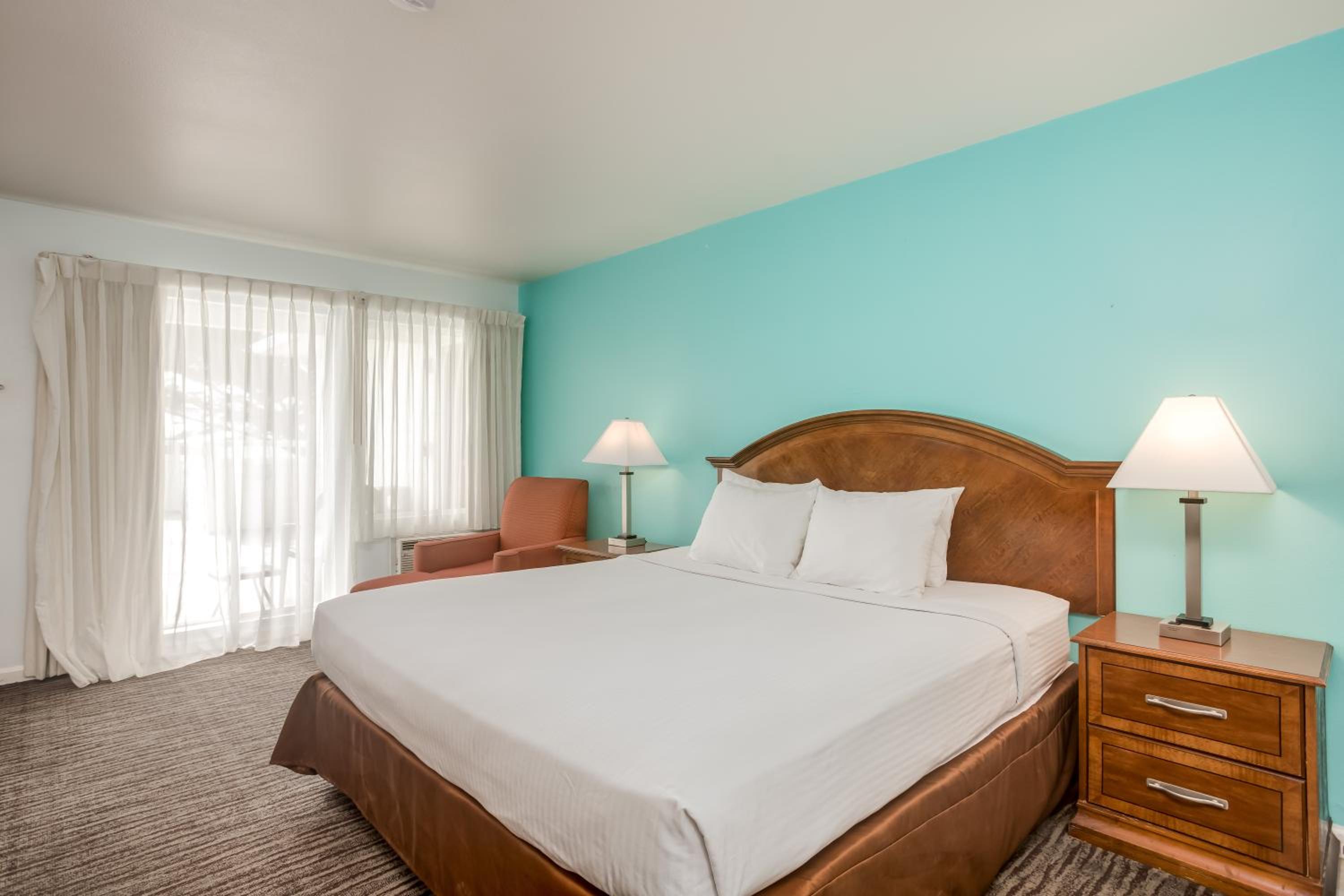 King Room with Partial View - Photo 5