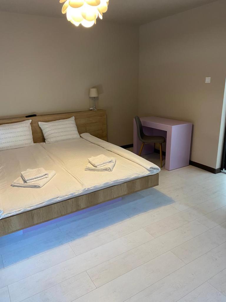 Apartment - Photo 12