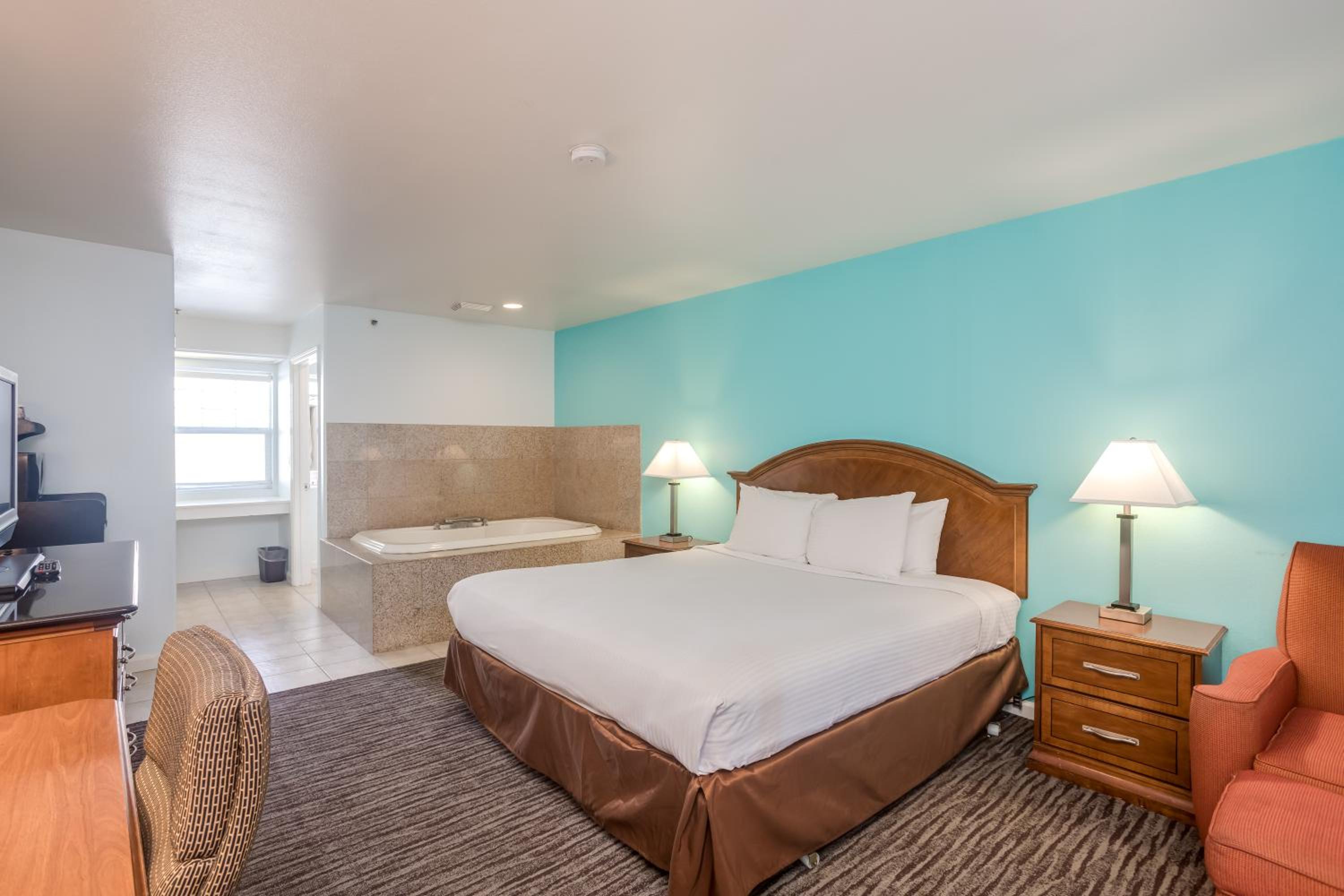Standard King Room - Photo 1