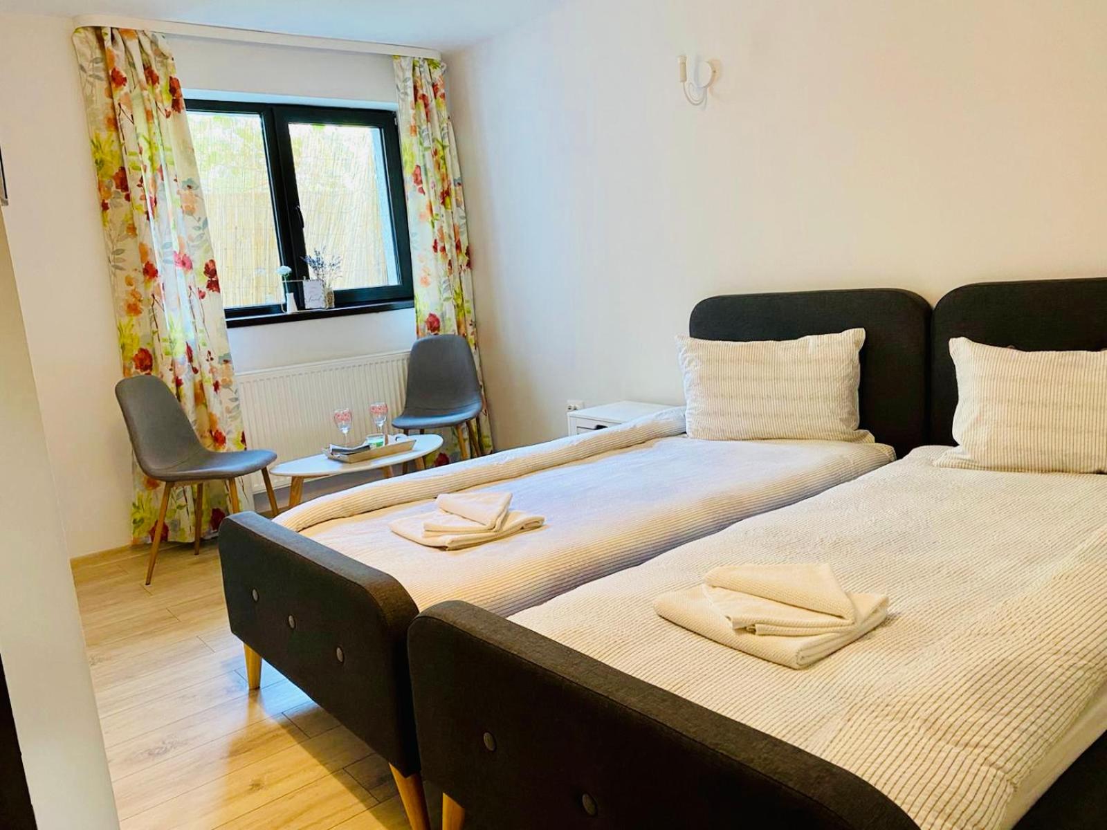 Double or Twin Room - Disability Access - Photo 7
