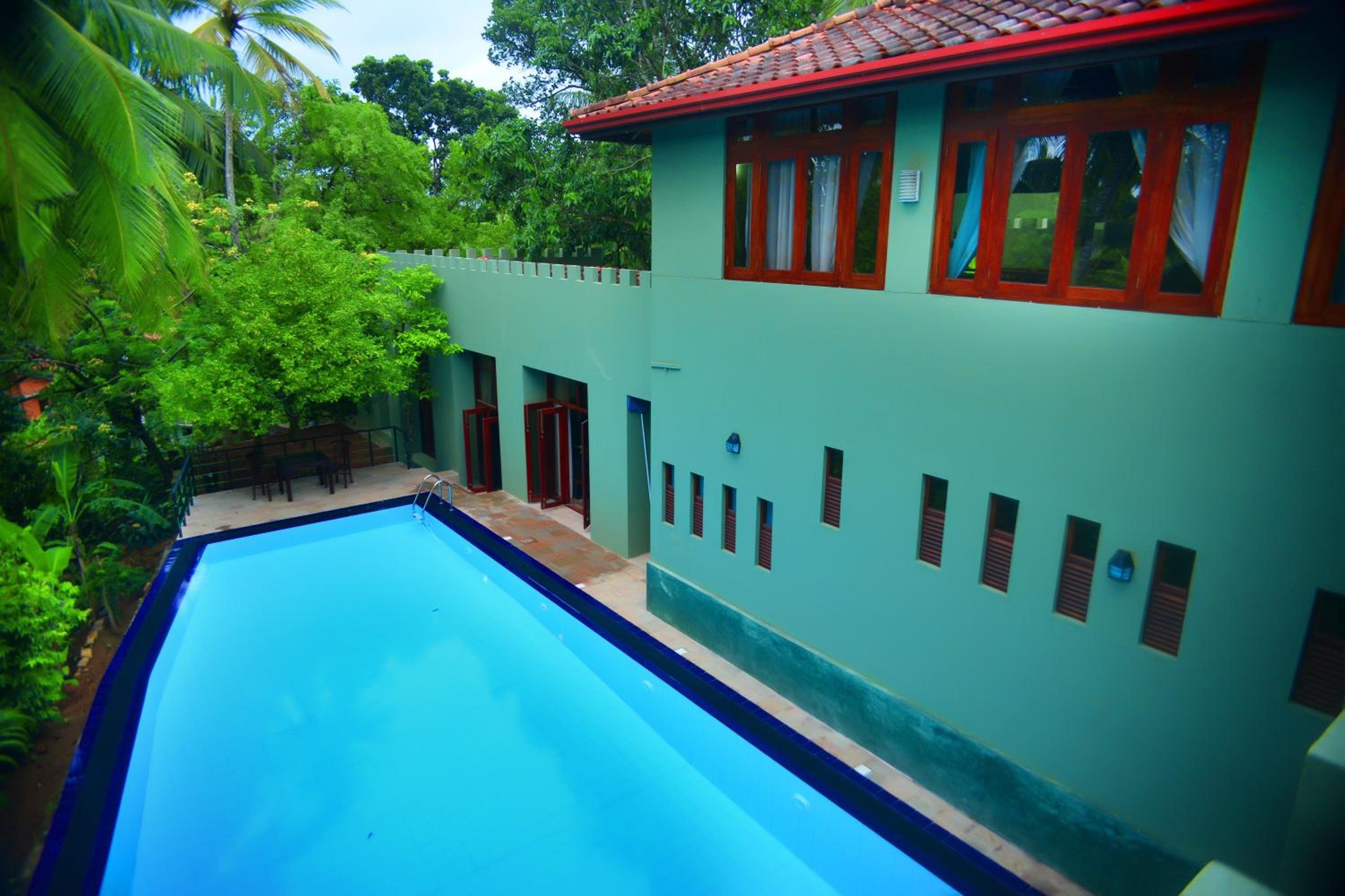 Deluxe Double Room With Balcony photo 3