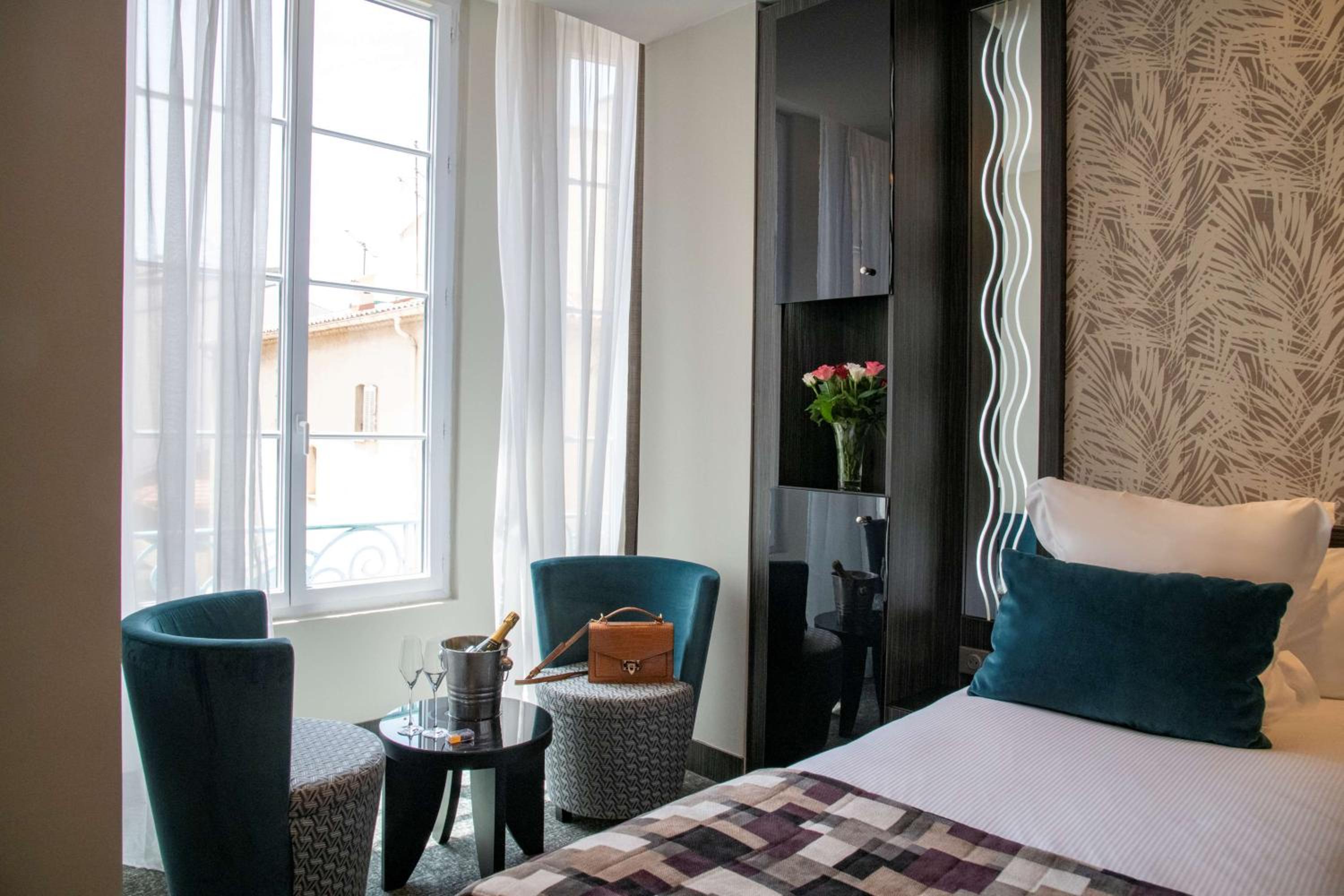 Twin Junior Suite with Sofa bed and Balneo photo 1