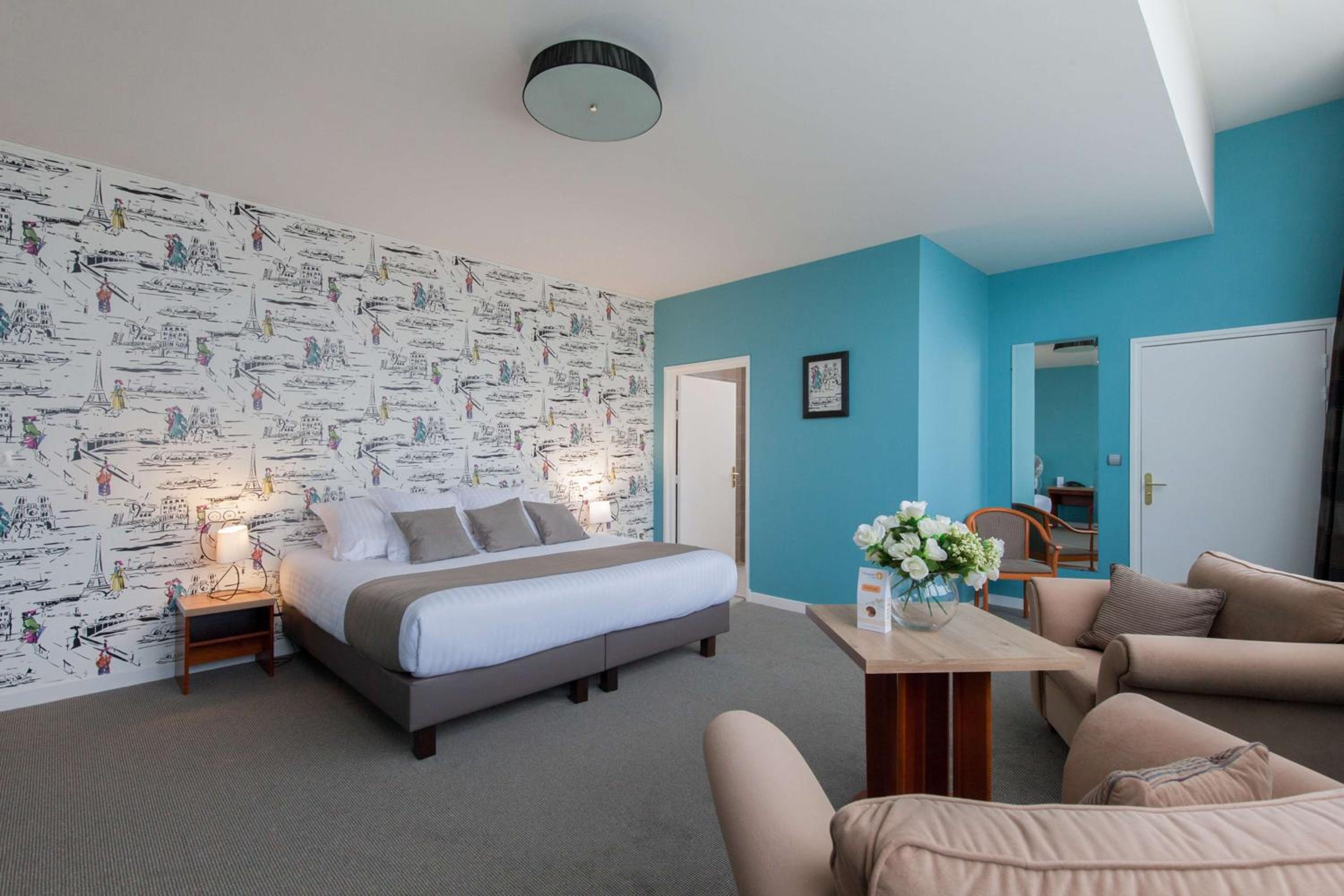 Junior King Suite - Photo 1
