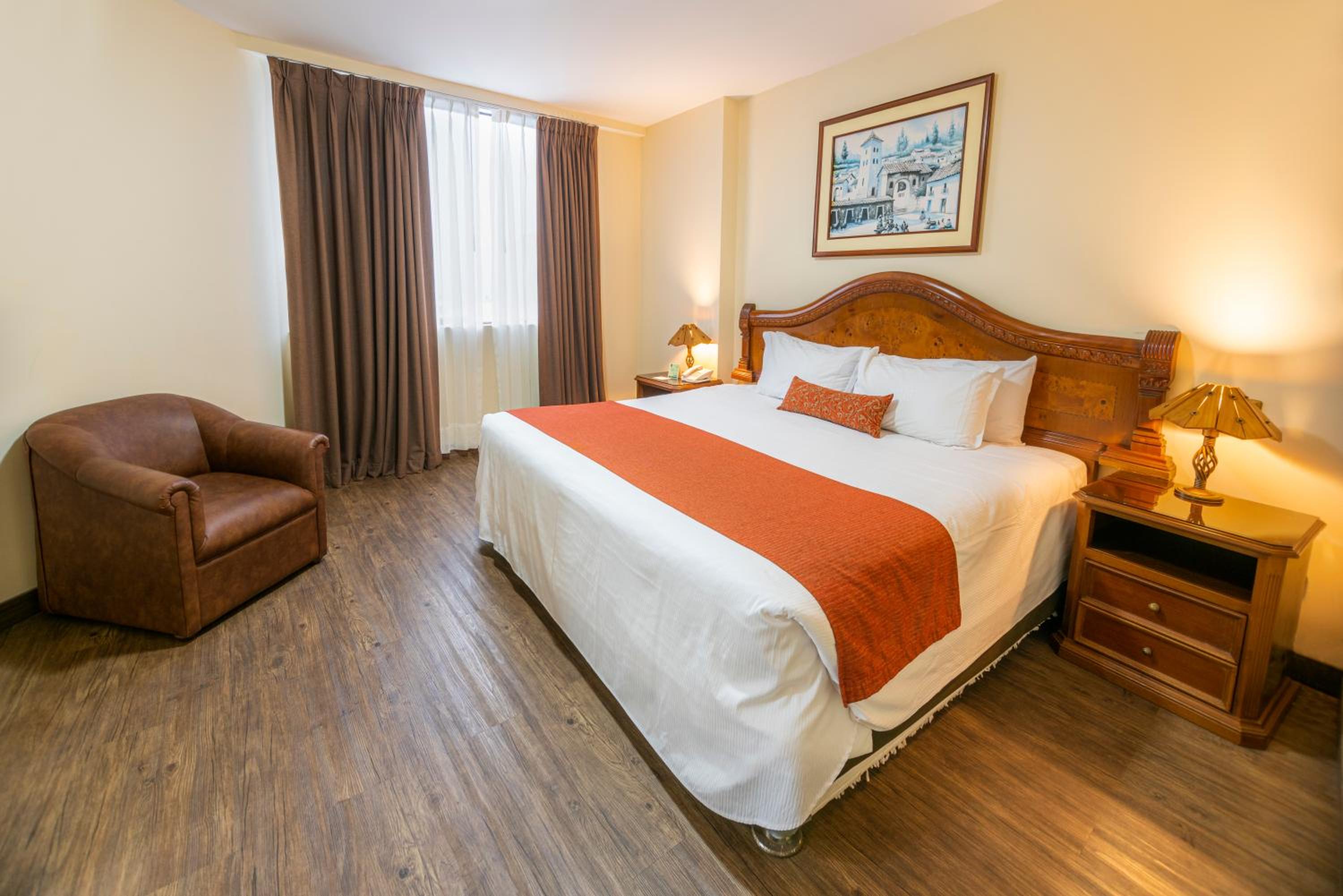 Senior Suite