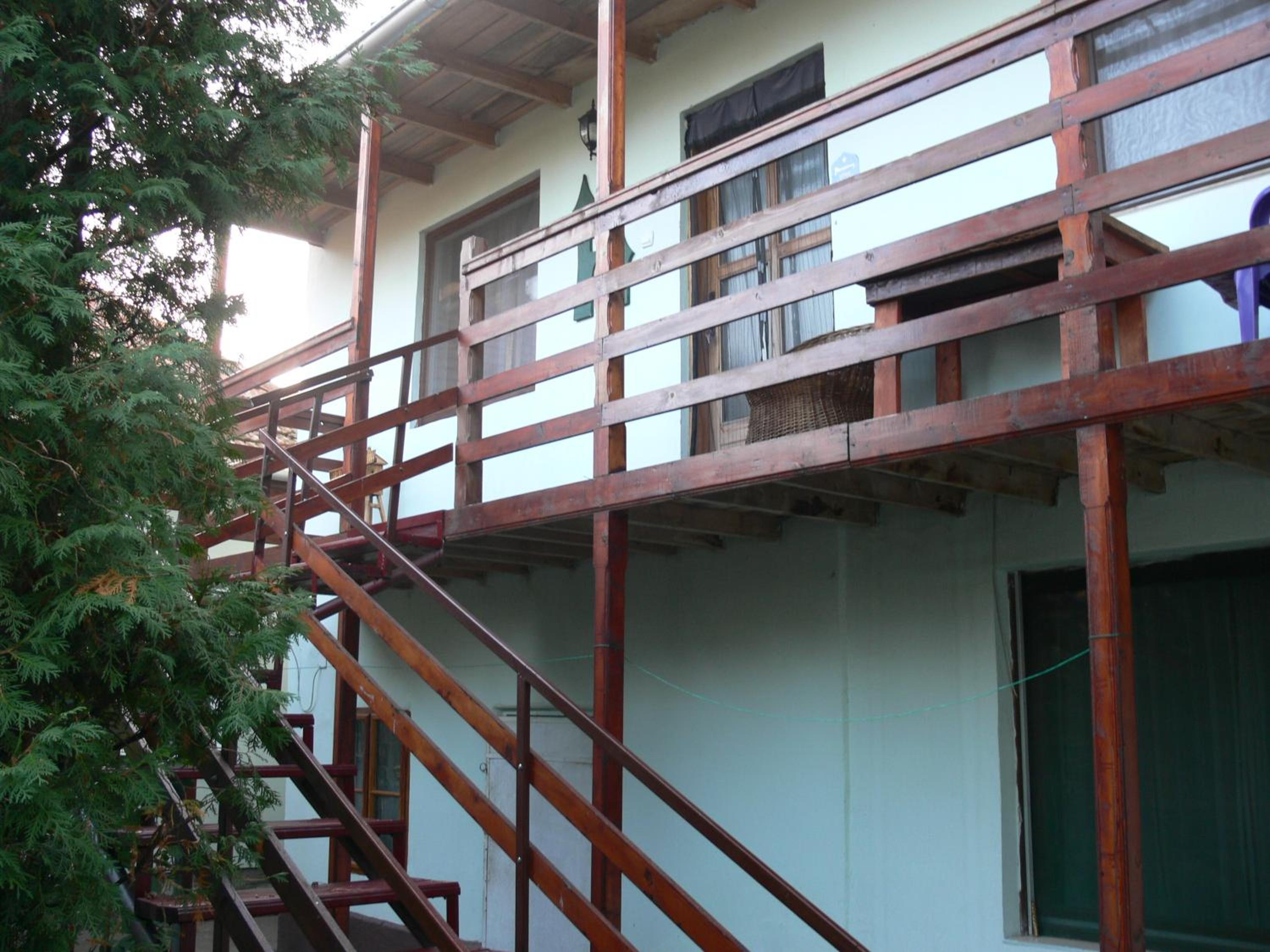 Apartment with Garden View