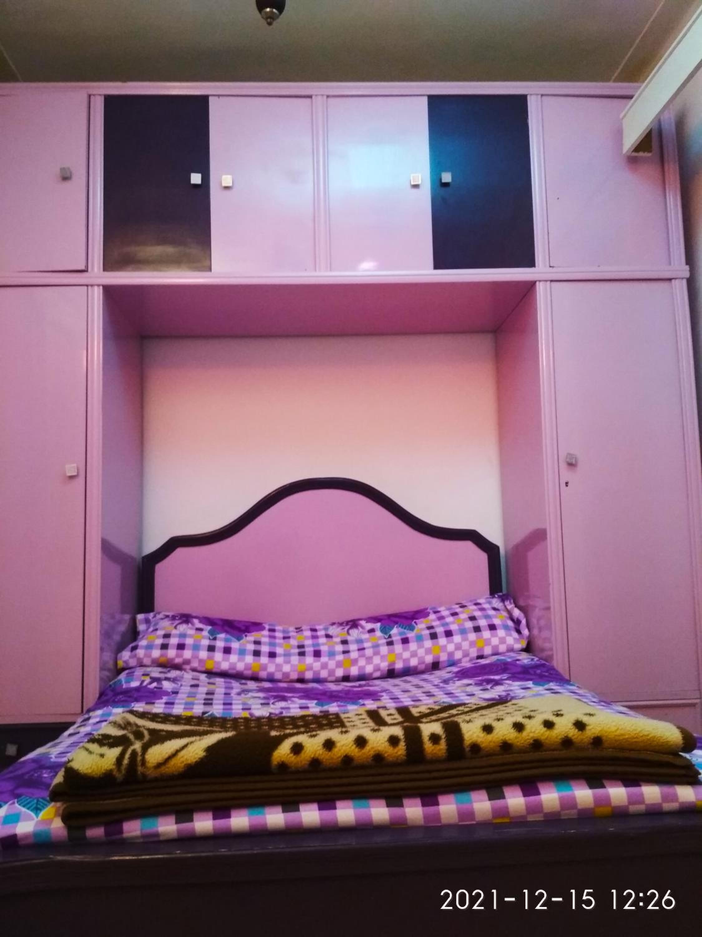 Two-Bedroom Apartment - Photo 9