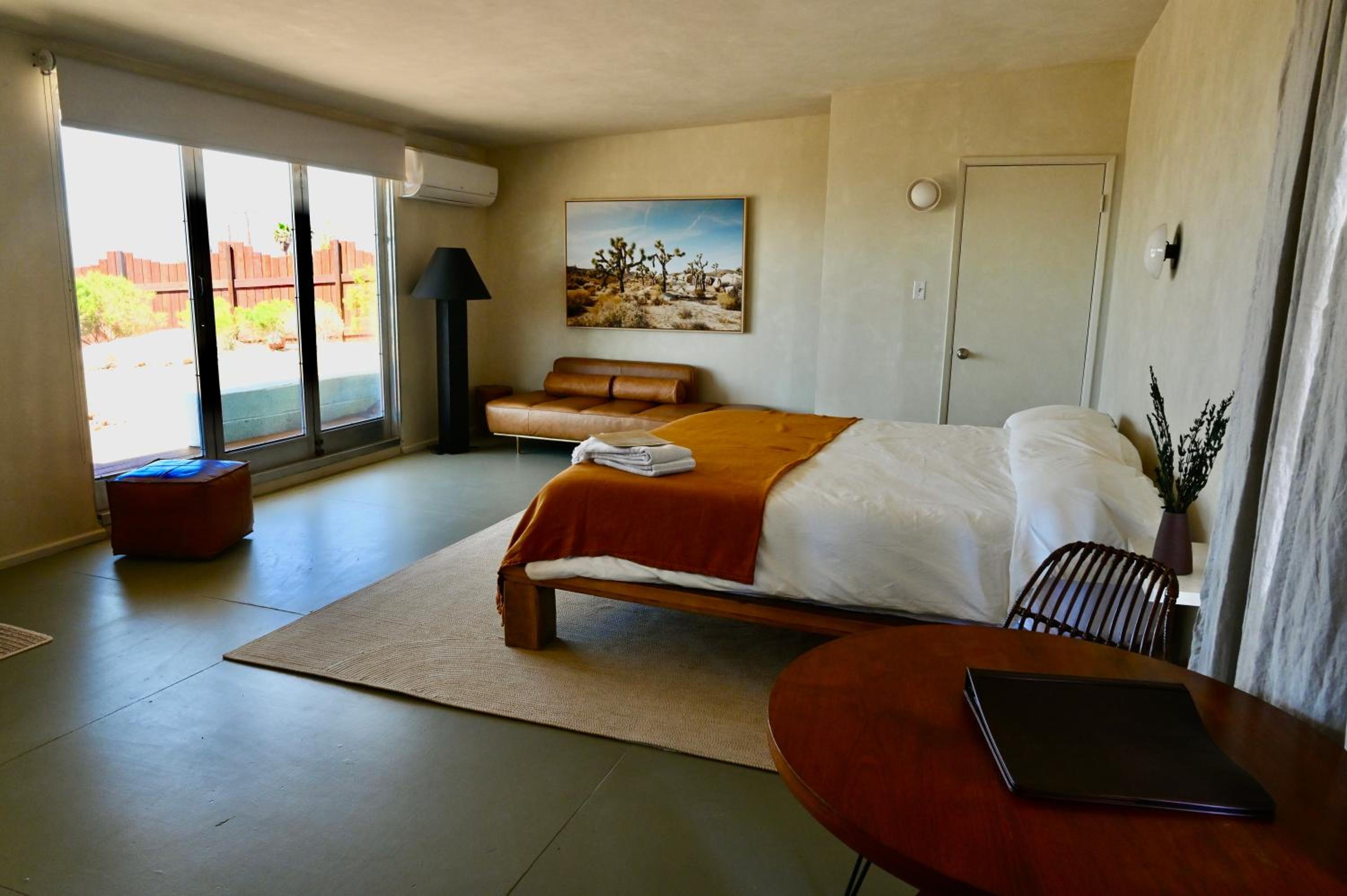 King Suite - Photo 18