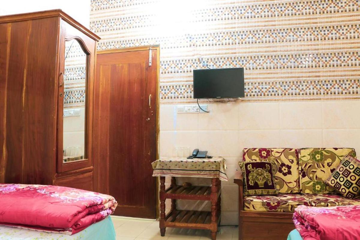 Deluxe Double or Twin Room photo 2