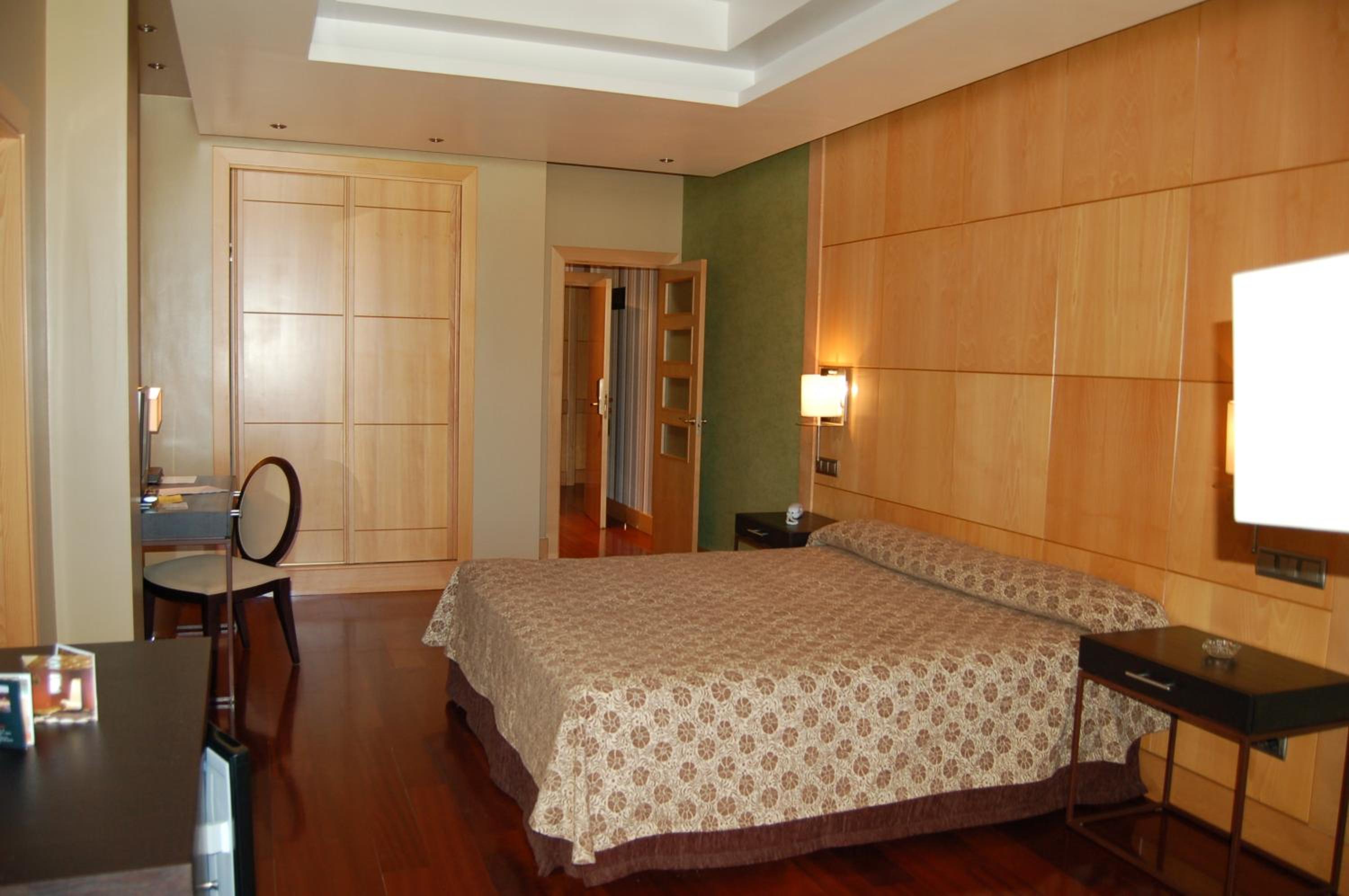 Double or Twin Room - Photo 1