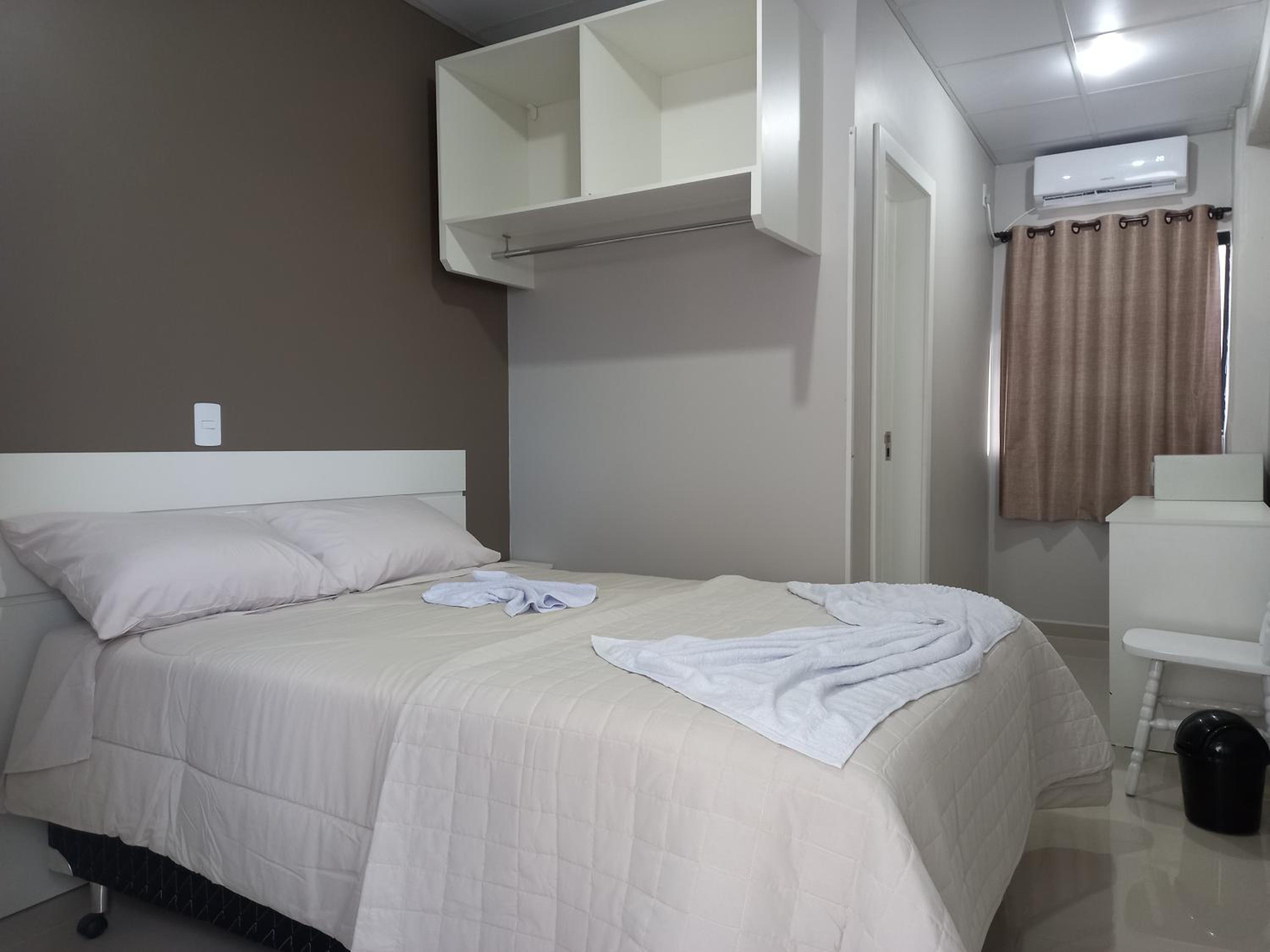 Deluxe Double or Twin Room photo 1