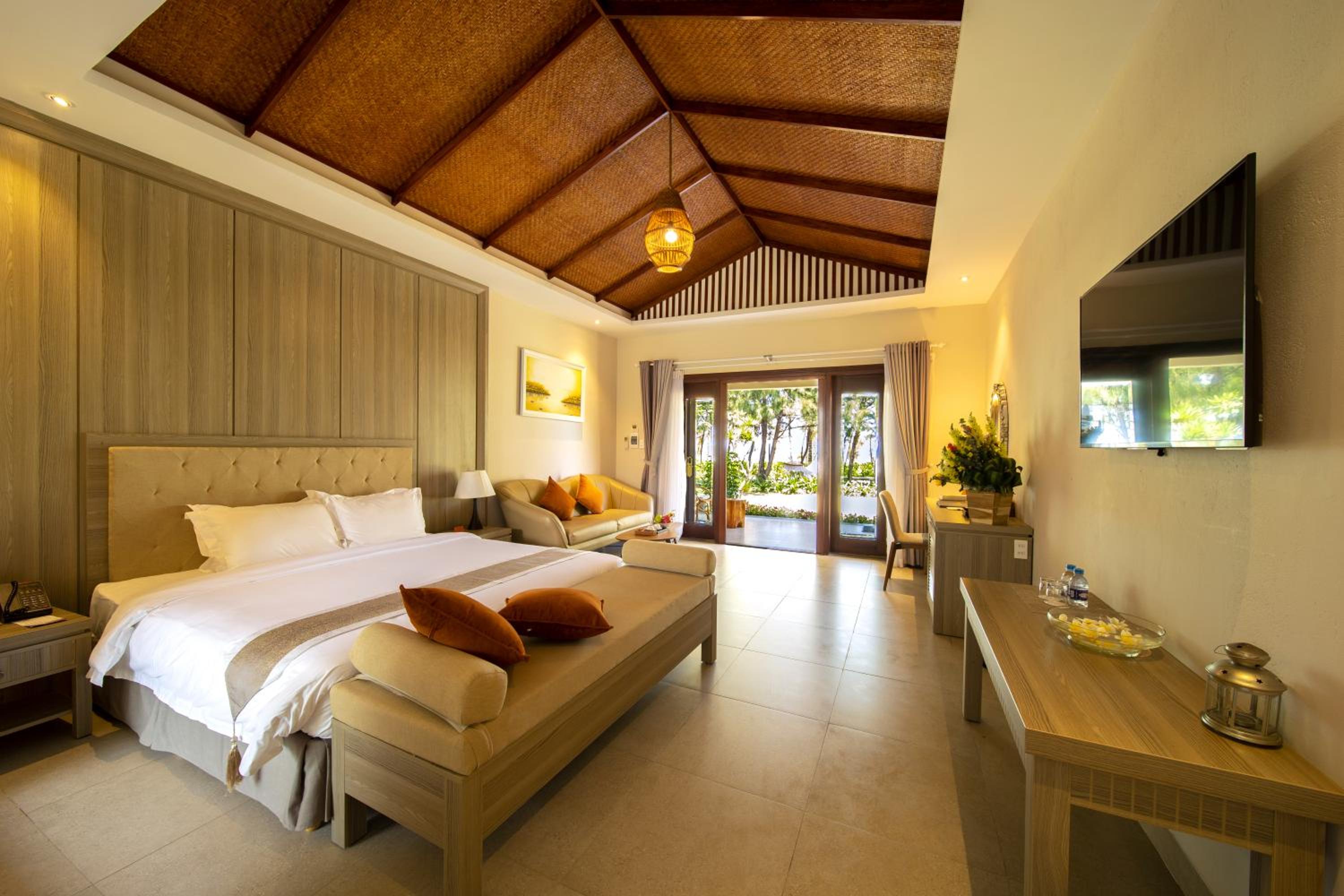 One Bed Room Villa Beach Front - Photo 11