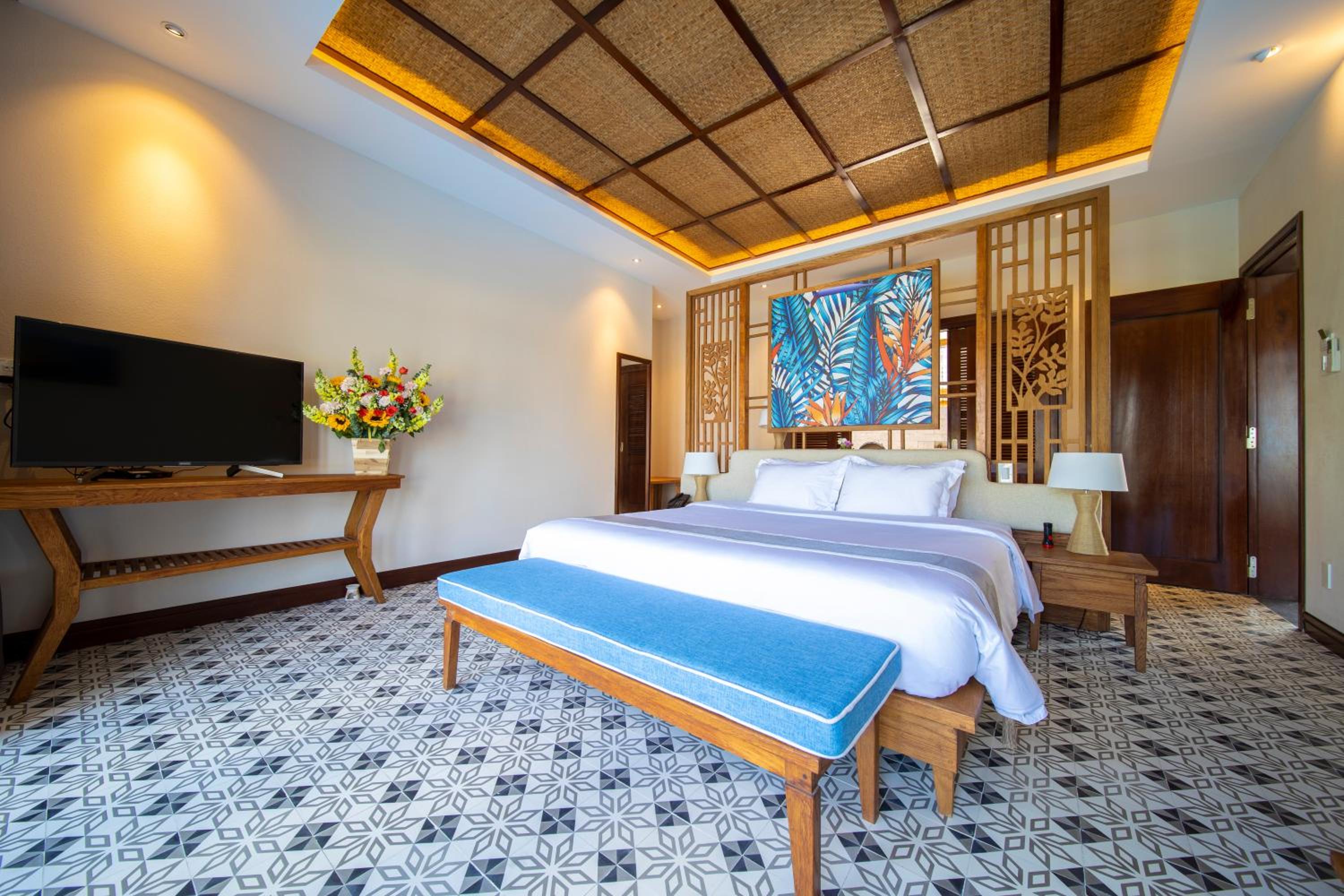 One Bedroom Villa Beach Front with Private Pool - Photo 7