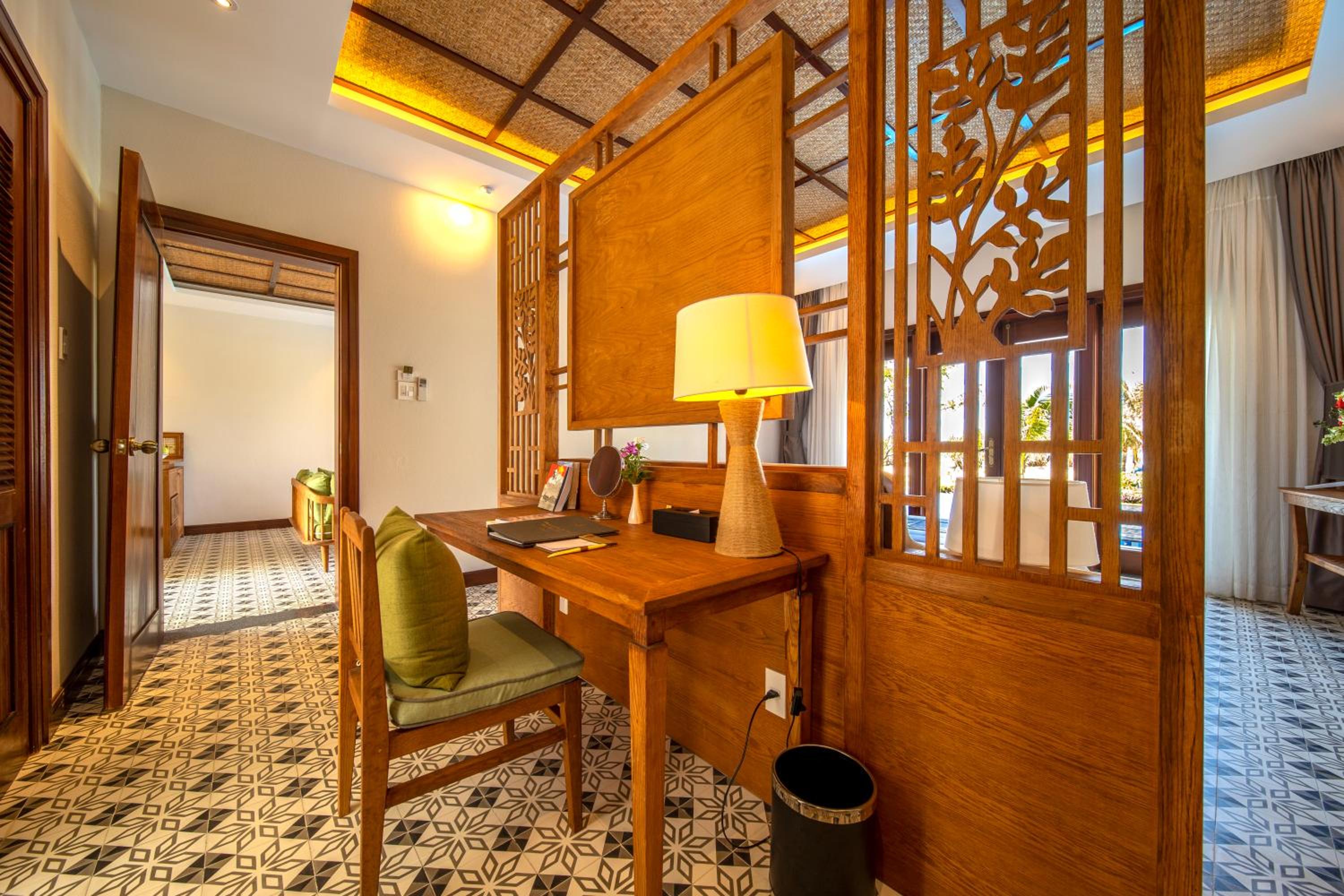 One Bedroom Villa Beach Front with Private Pool - Photo 8