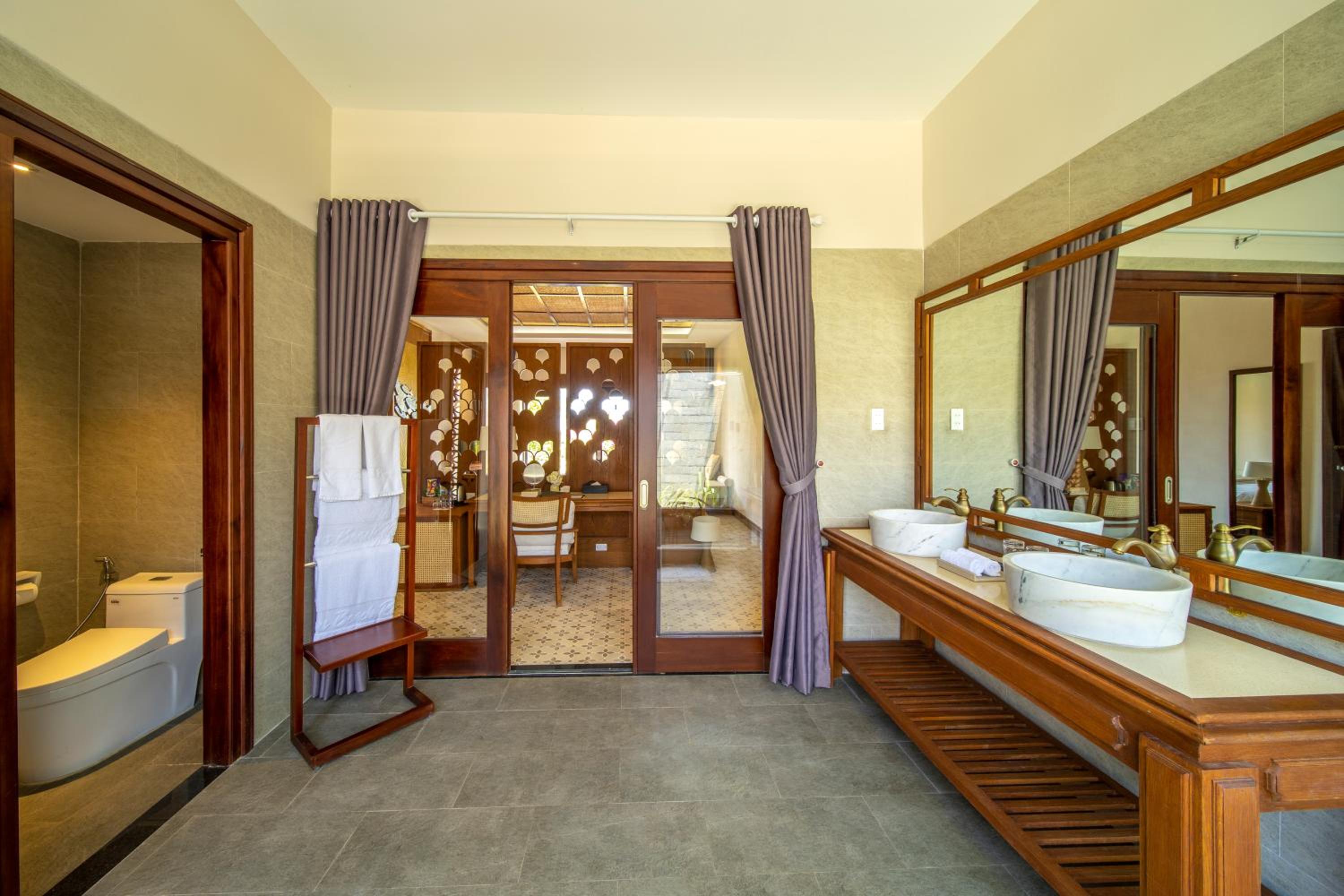 Deluxe Villa - Photo 9