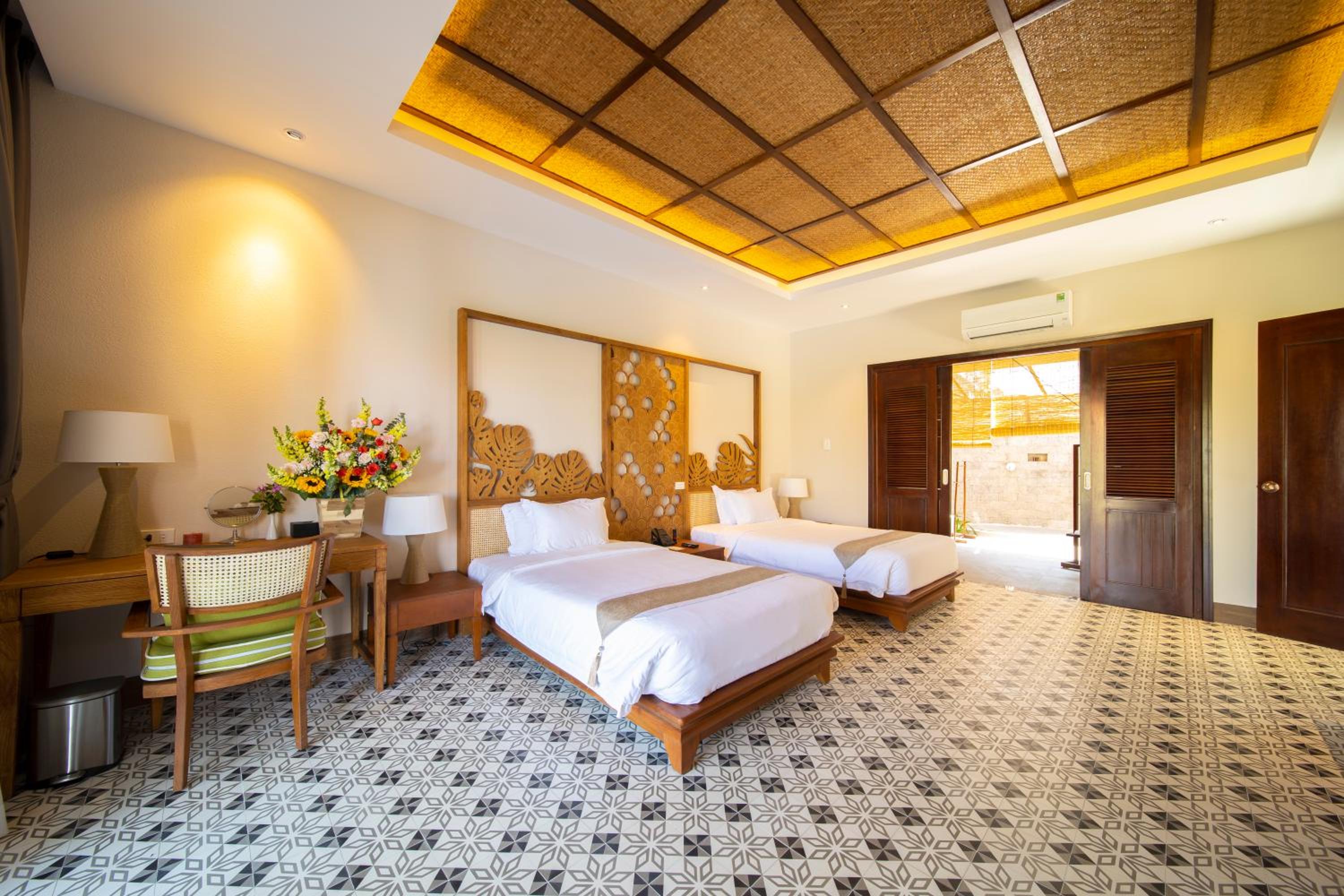 Two Bedroom Villa with Private Pool - Photo 3