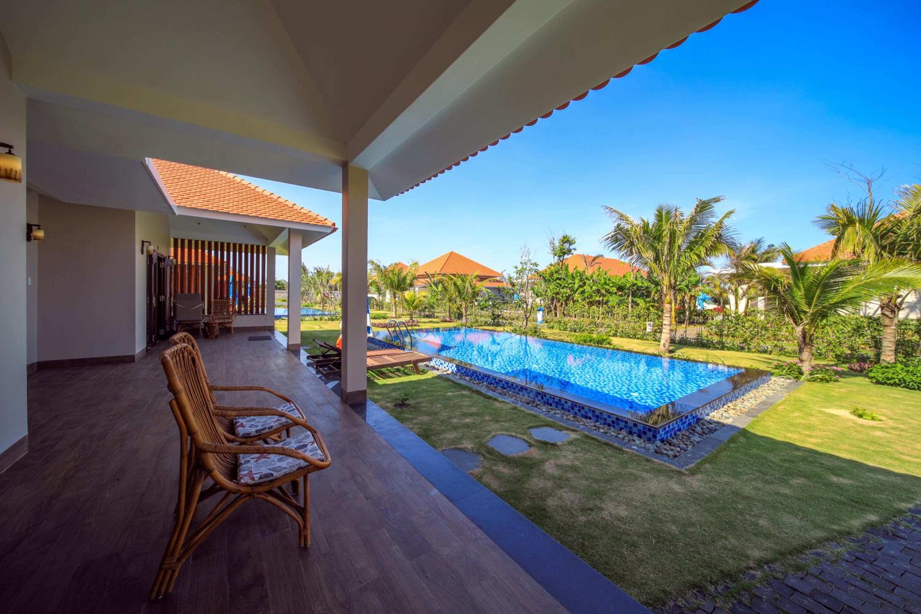 Two Bedroom Villa with Private Pool - Photo 10