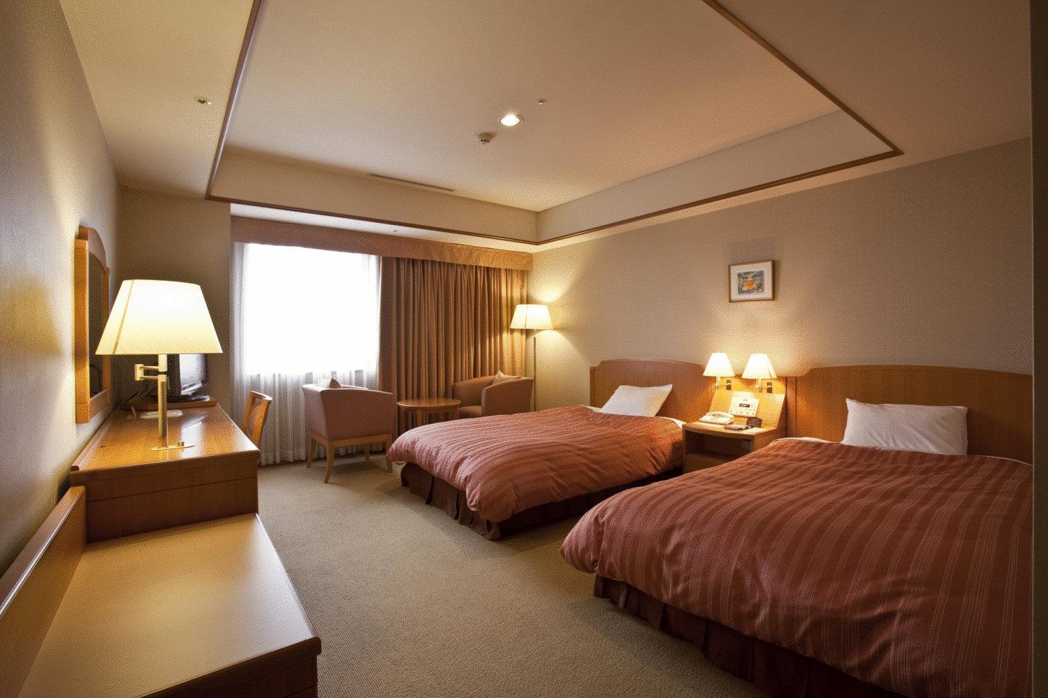 Twin Room - Non-Smoking - Photo 4
