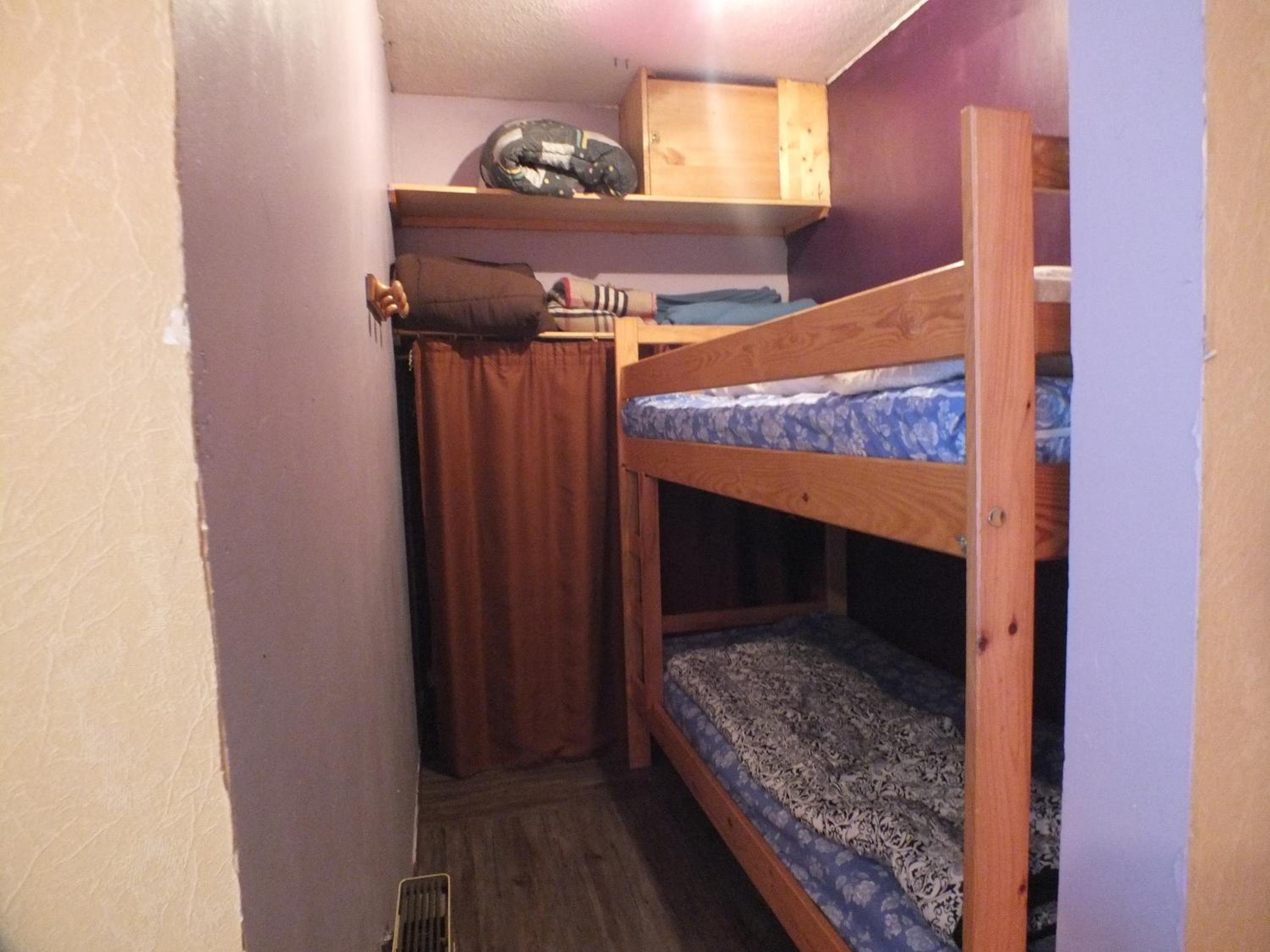 Apartment with Mountain View photo 3