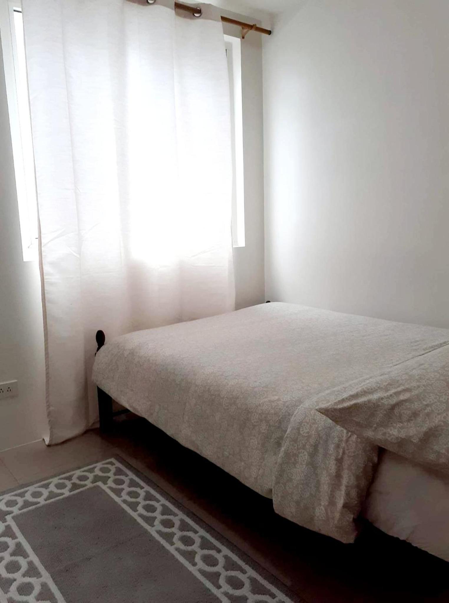 One-Bedroom Apartment - Photo 14