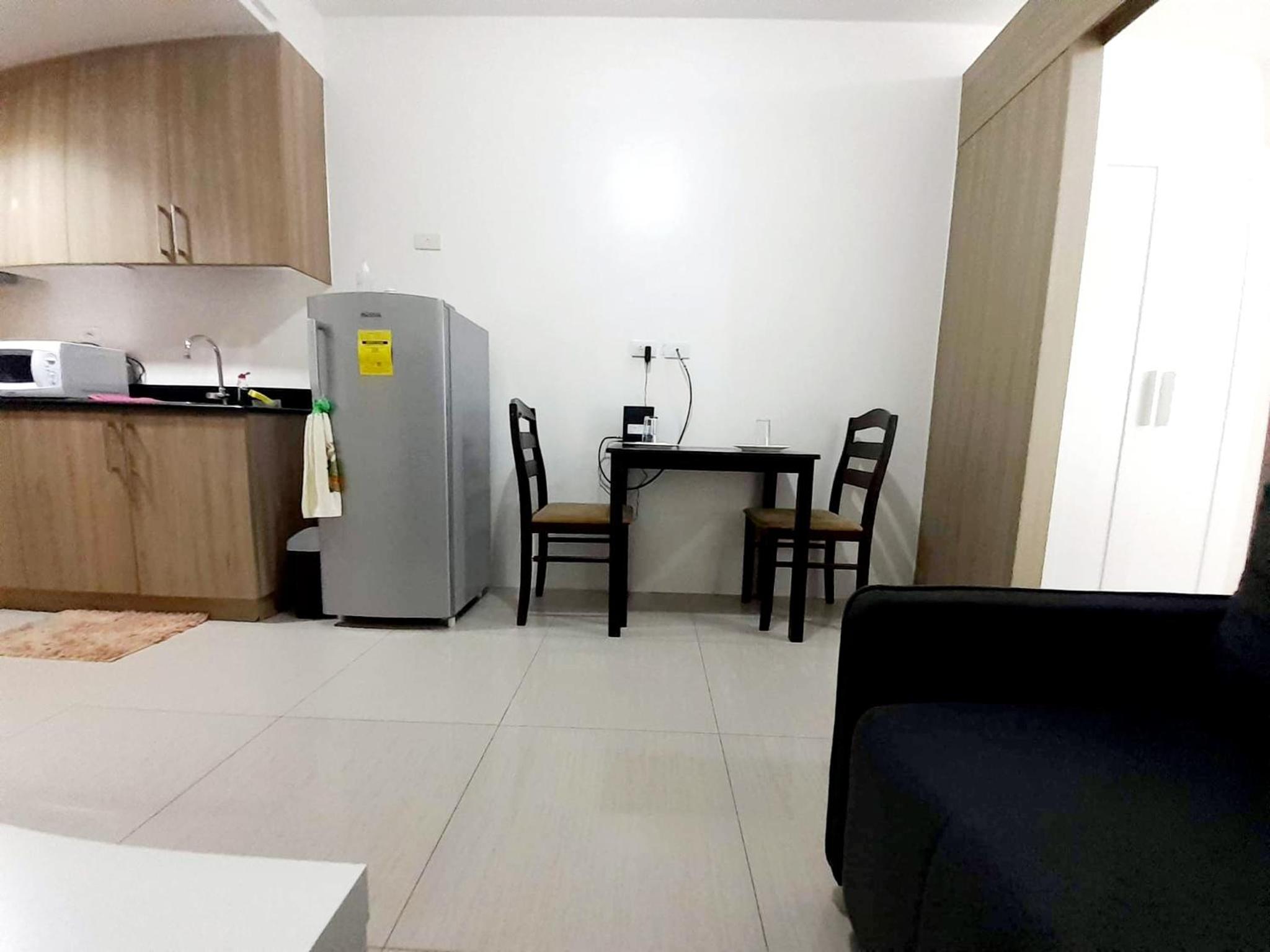 One-Bedroom Apartment - Photo 13