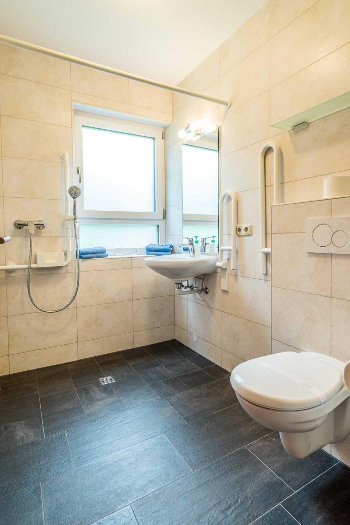 2-Room Holiday Apartment Premium - A1 photo 2