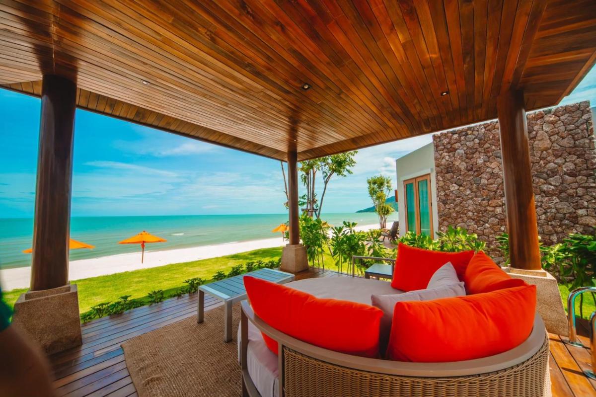 One-Bedroom Villa - Photo 3