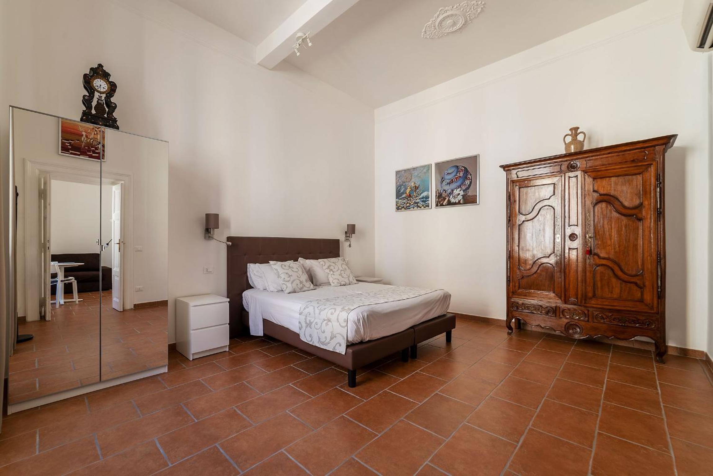 One-Bedroom Suite