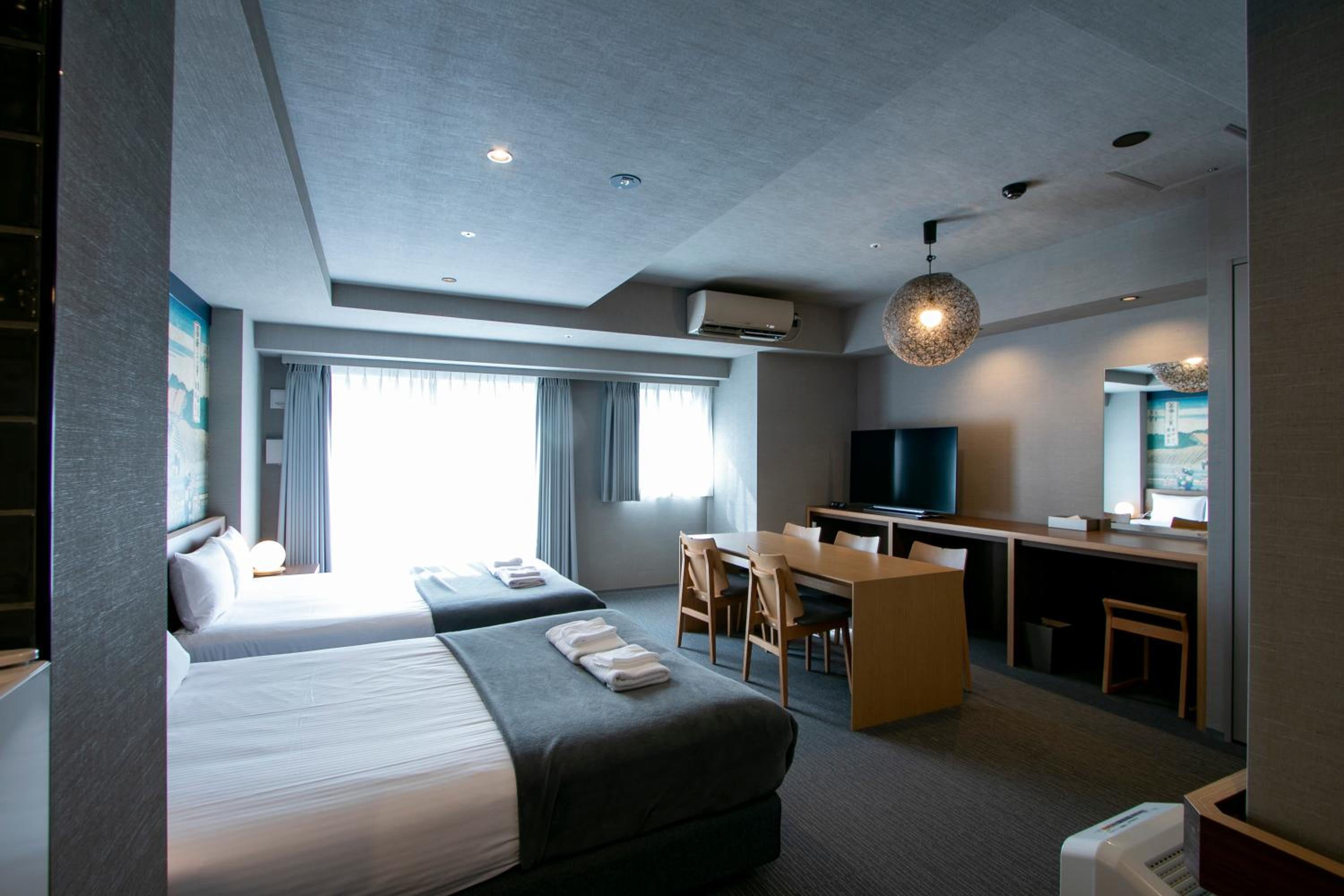 Superior Universal Twin Room