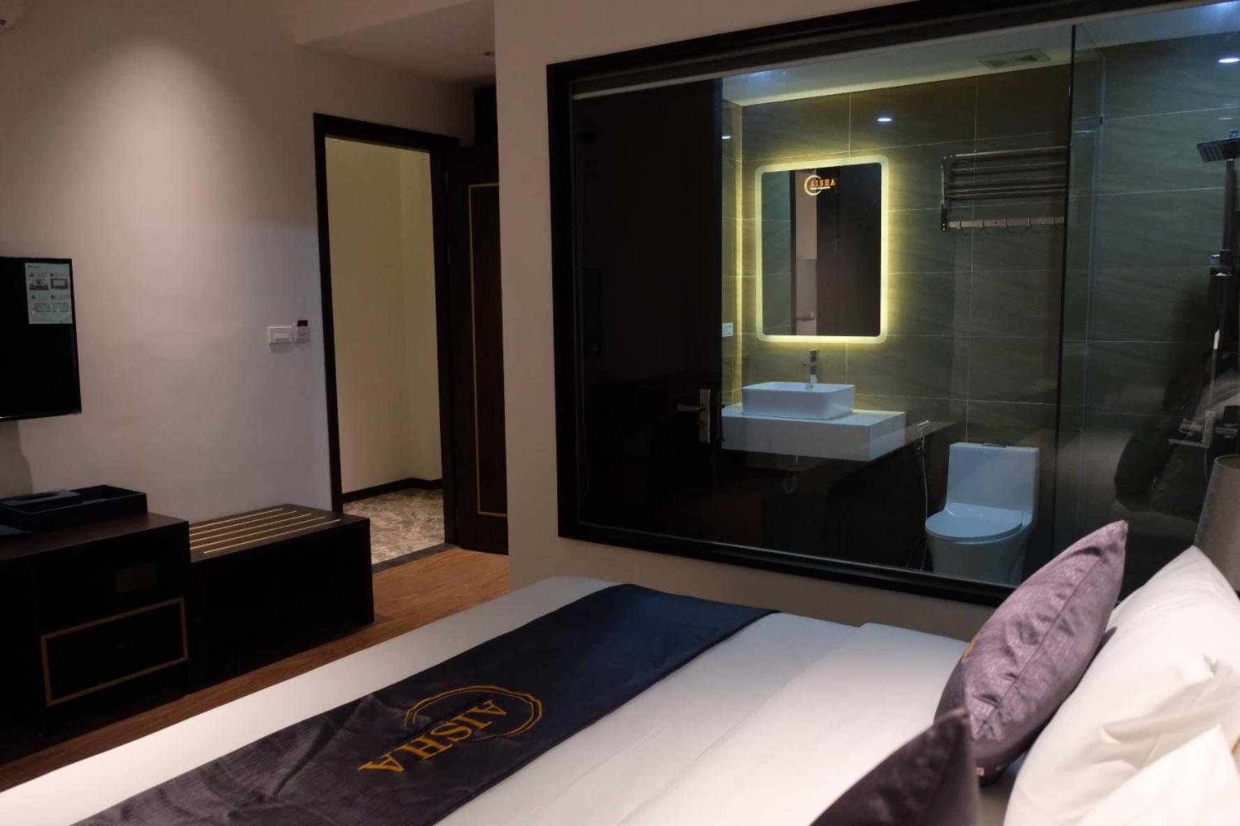Standard King Room