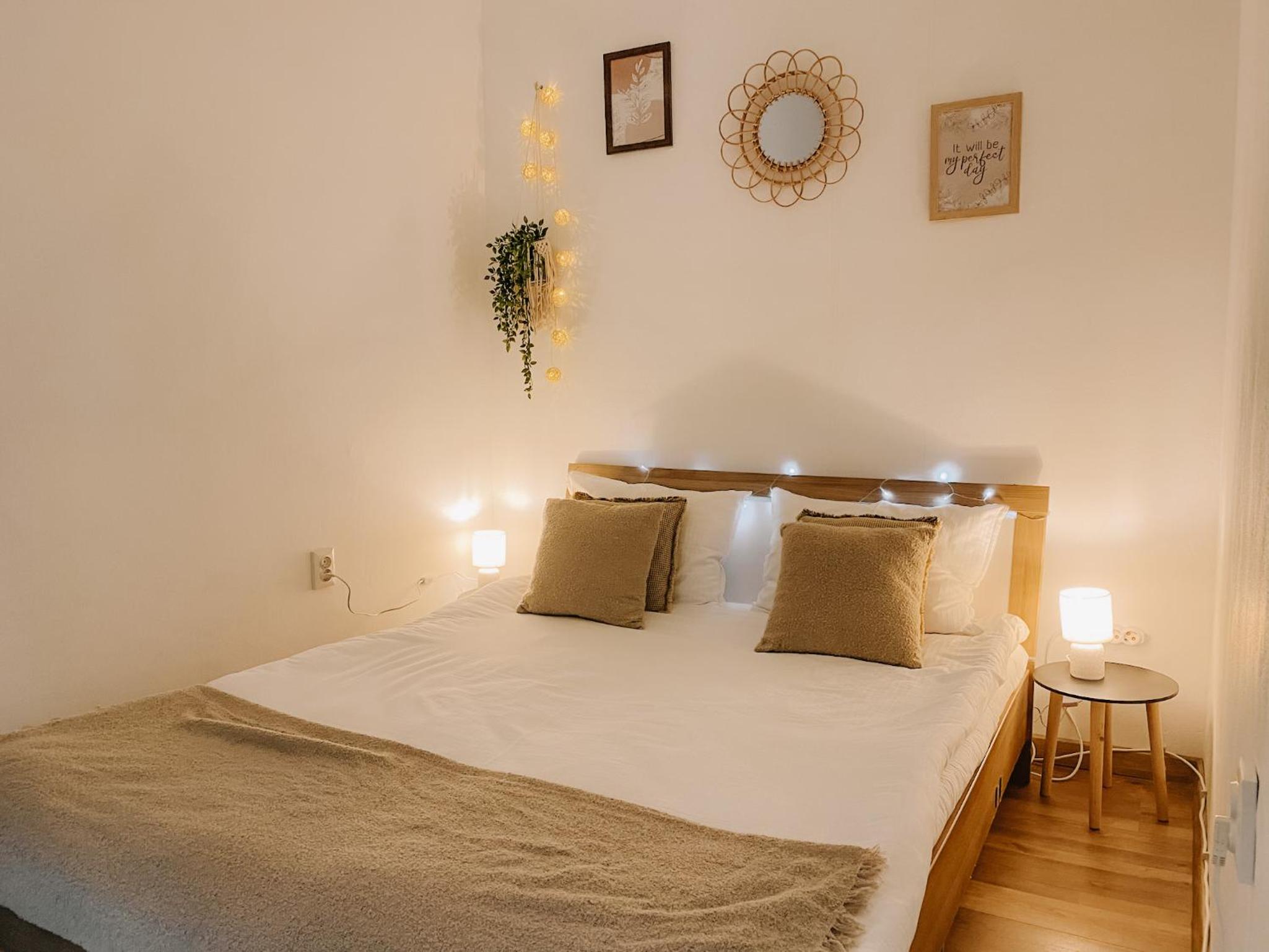Two-Bedroom Apartment - Photo 11
