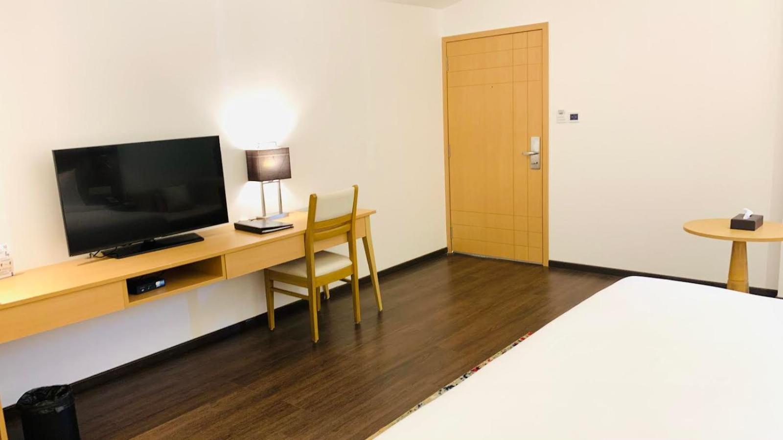 Superior room with parkland view  - Photo 5