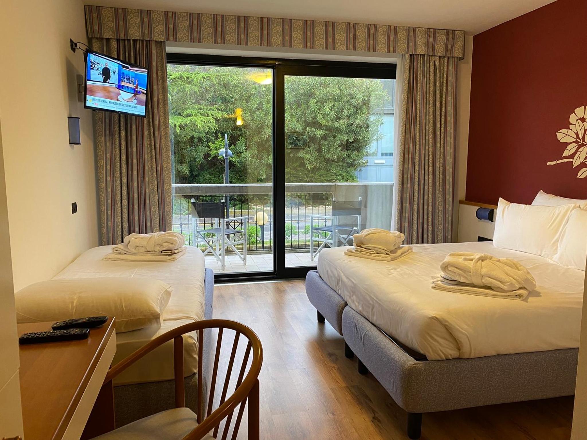 Comfort Triple Room With Balcony