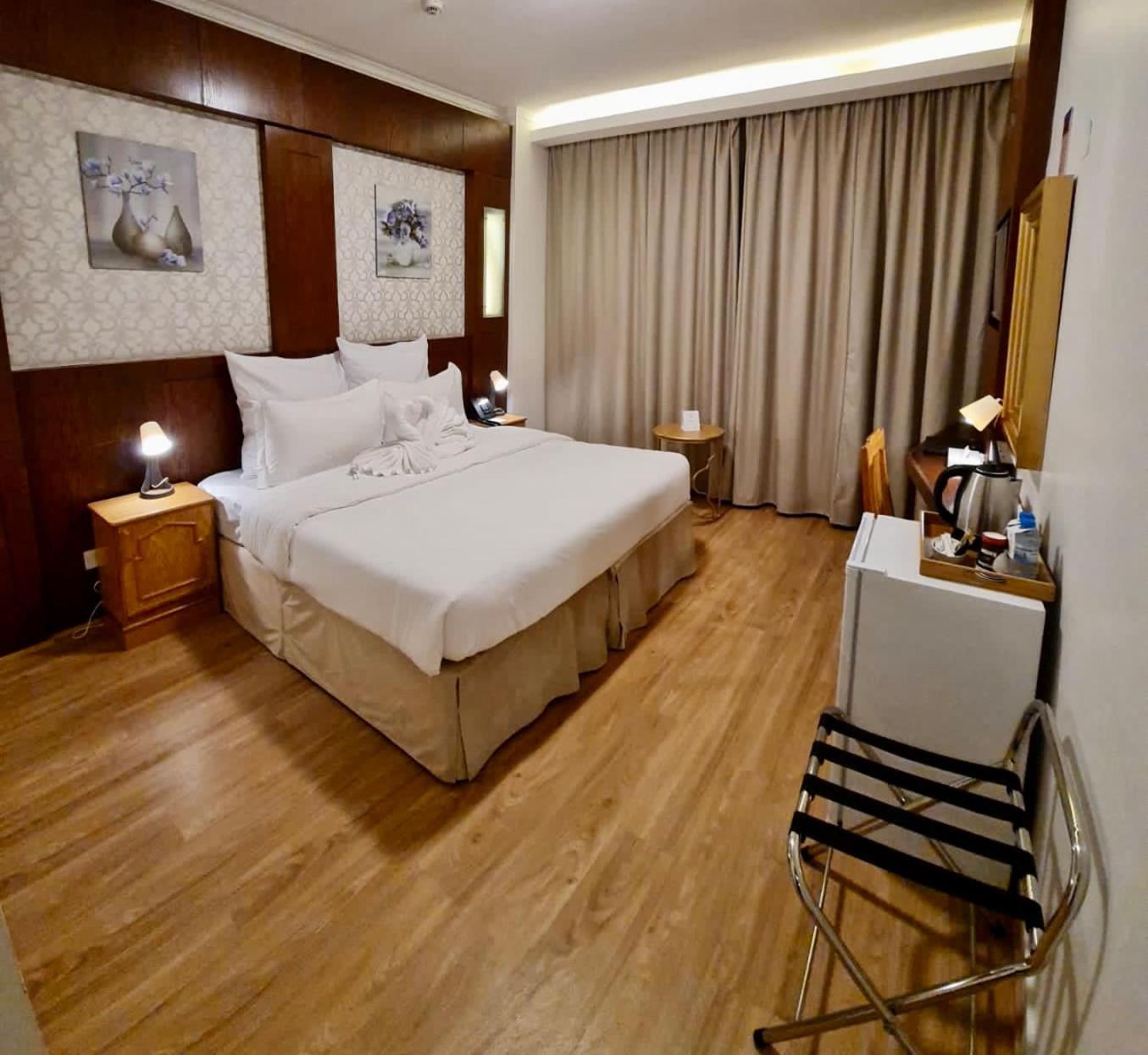 Executive Suite photo 1