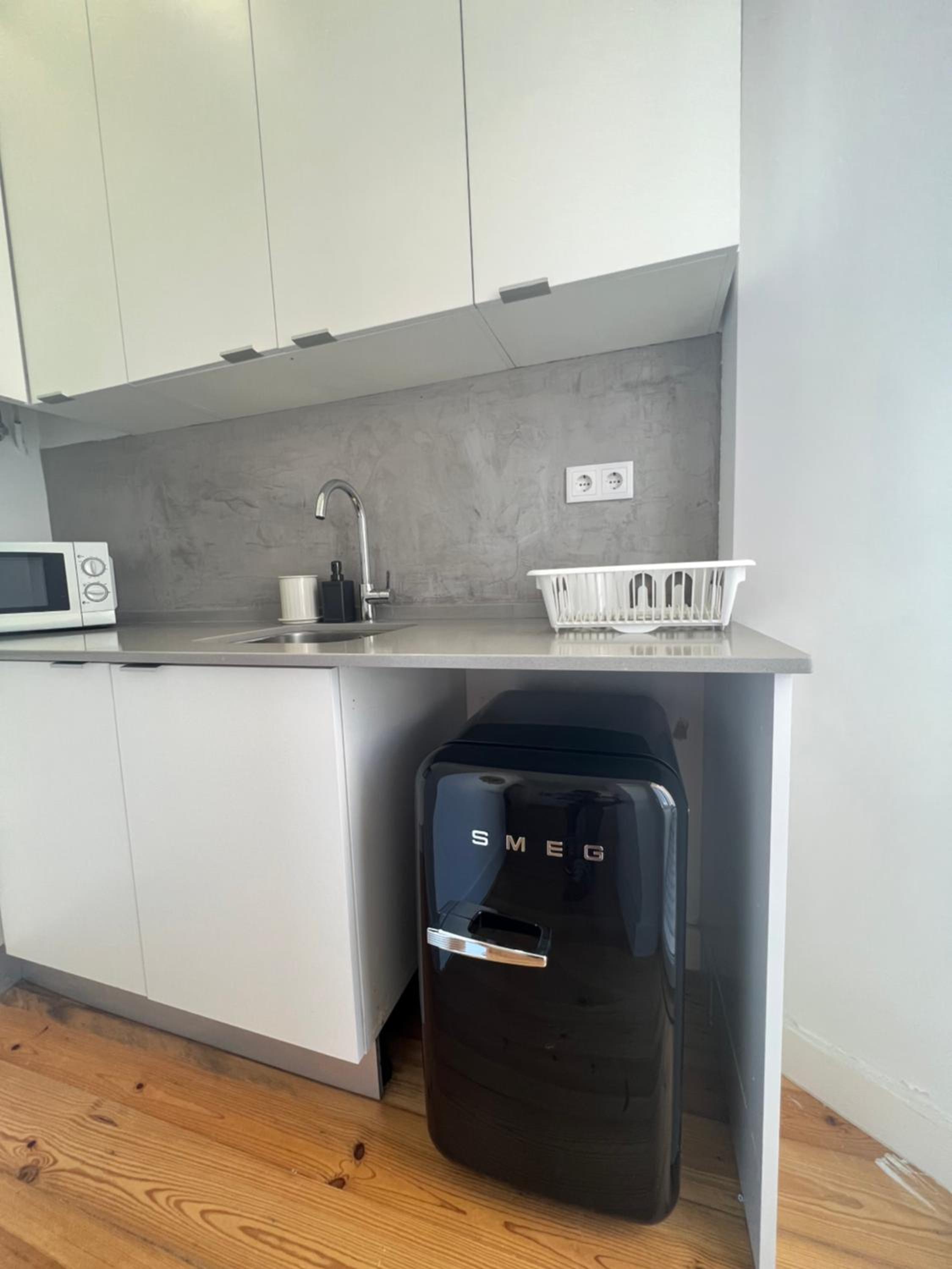Apartment with Terrace - Photo 12