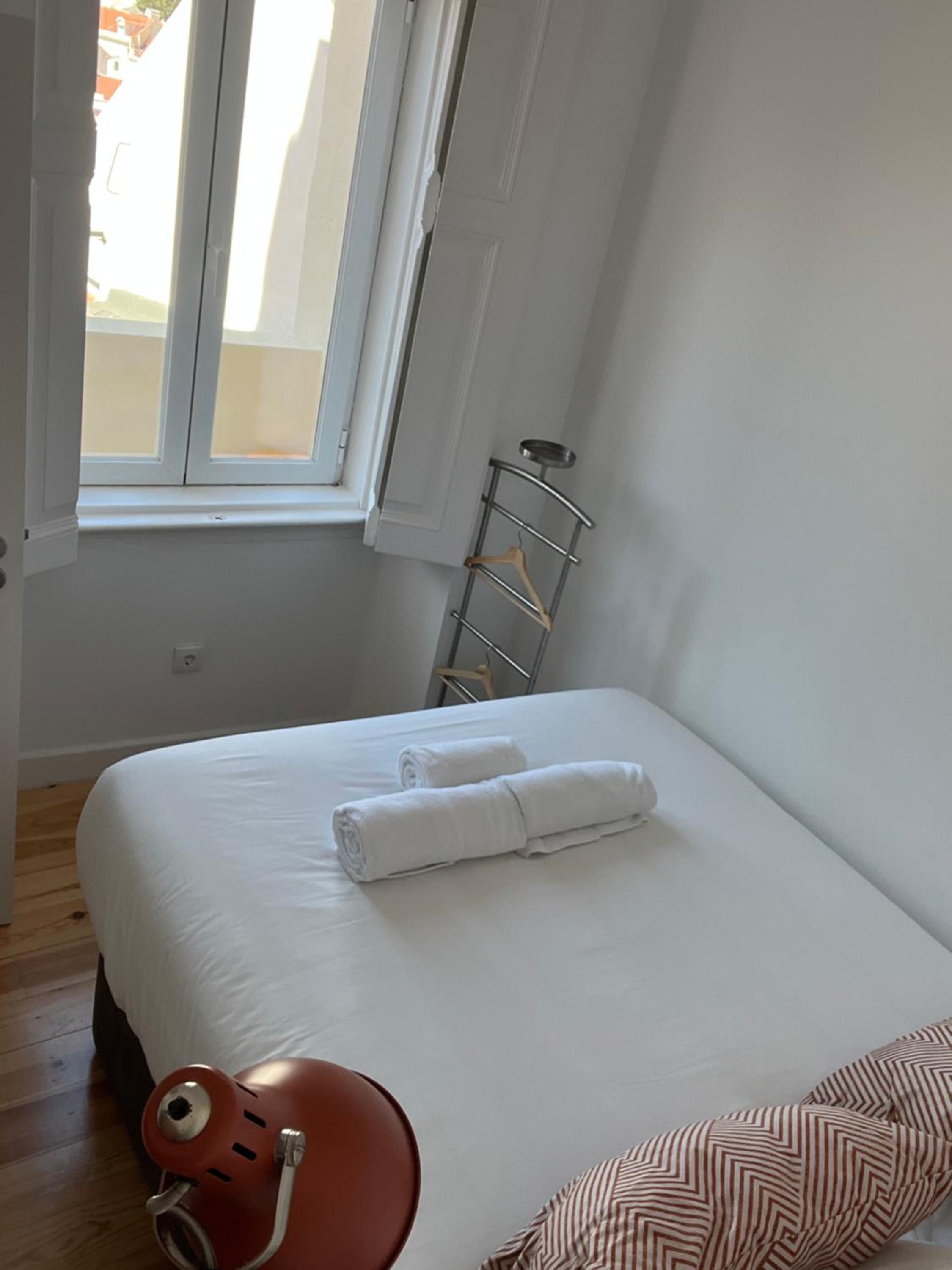 Apartment with Terrace - Photo 22