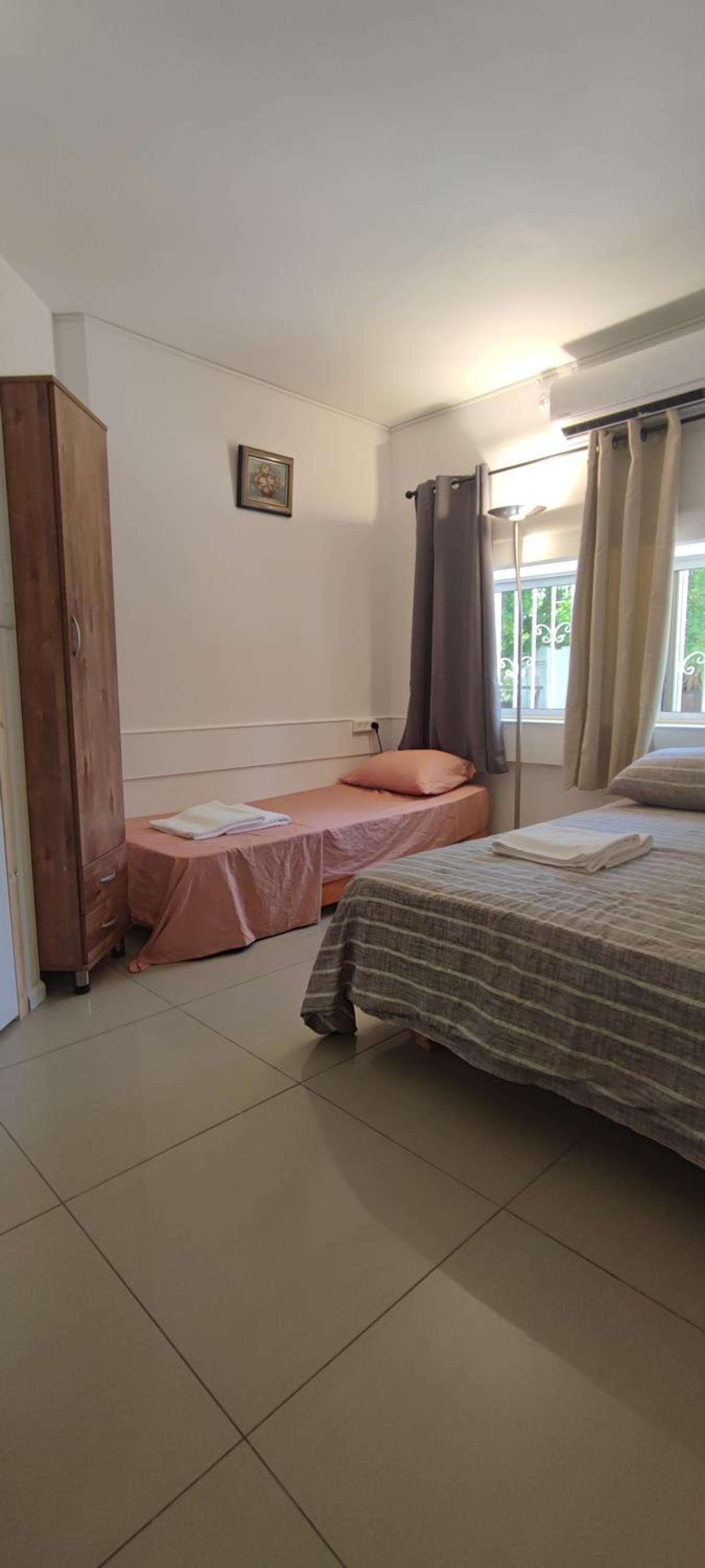 Triple Room with Shower - Photo 2