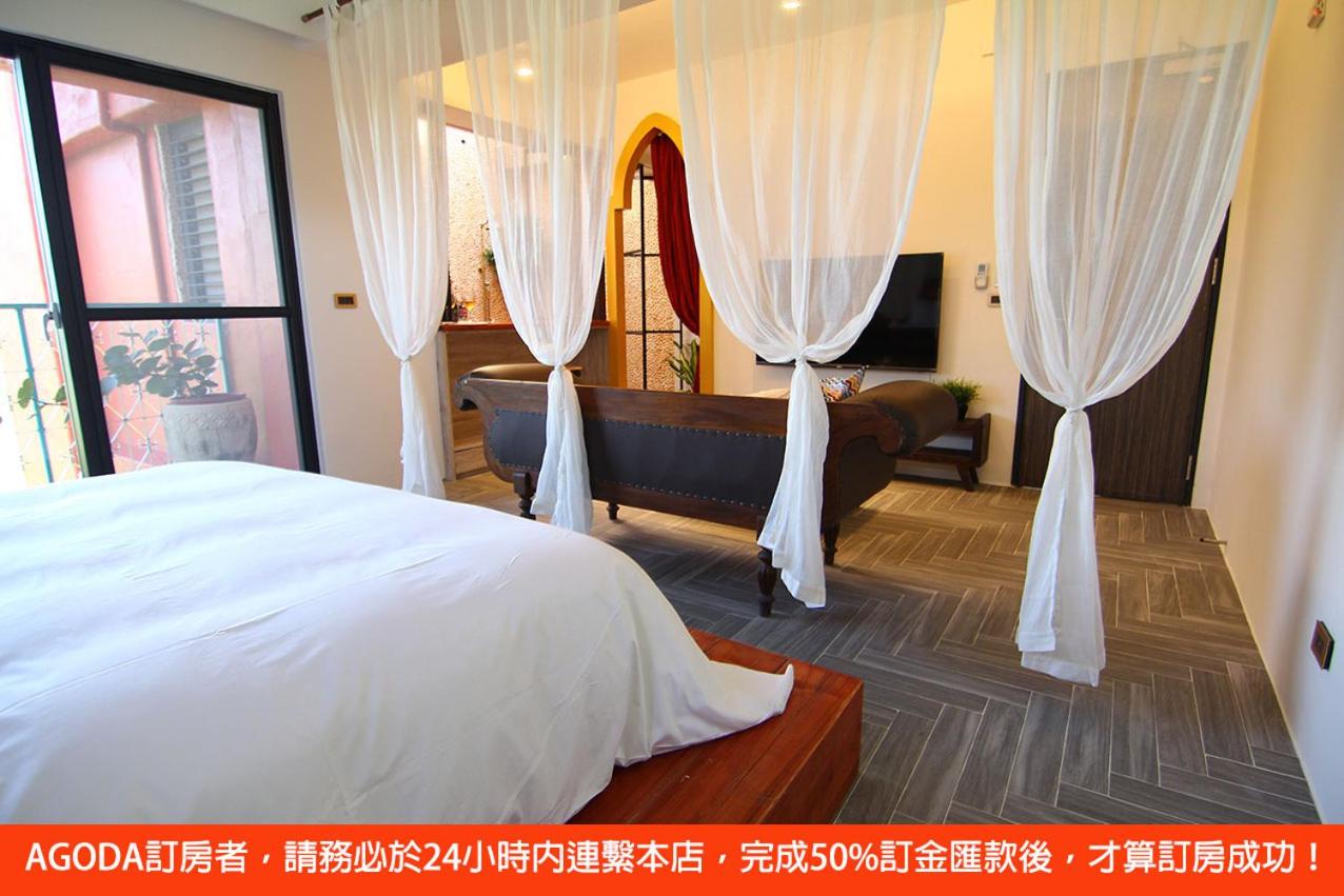 Queen Room with Balcony