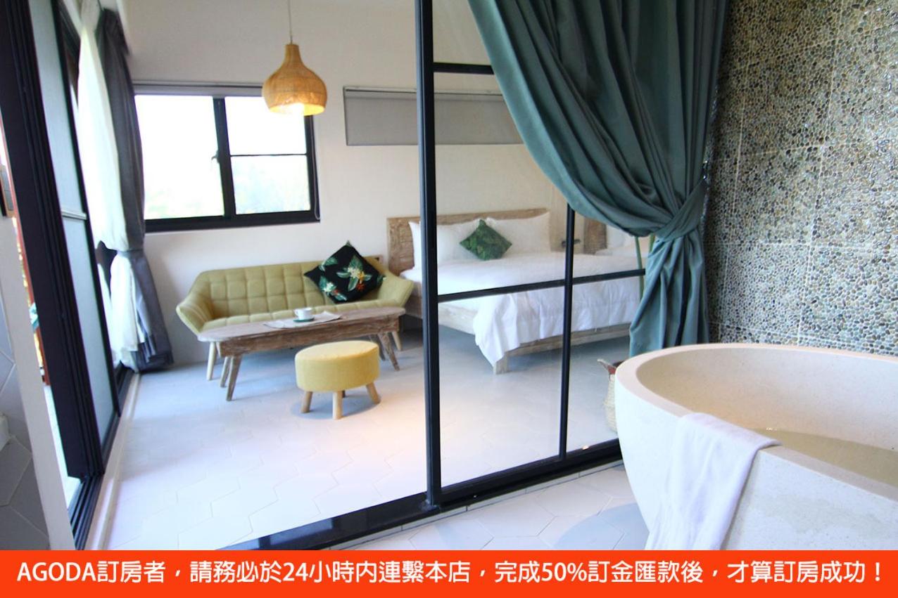 Quadruple Room with Terrace photo 3
