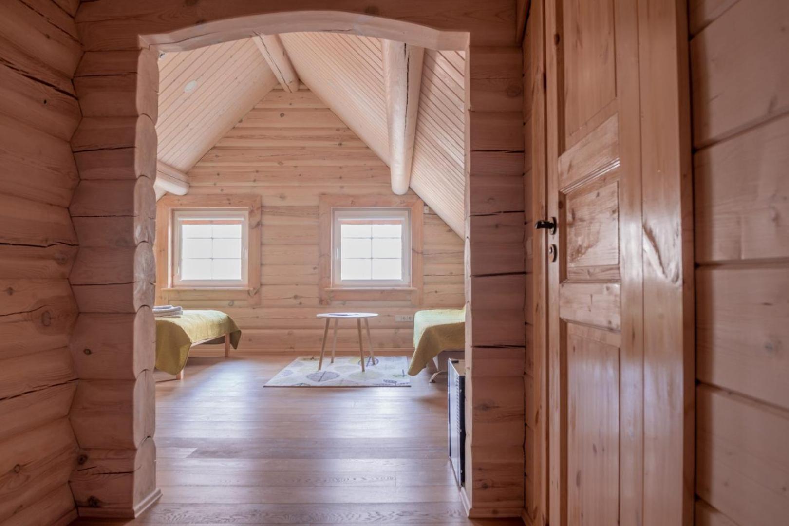 Quadruple Room - Photo 11