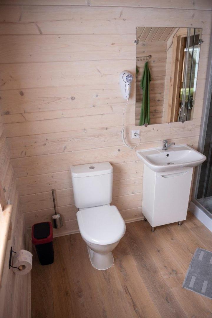 Quadruple Room - Photo 10